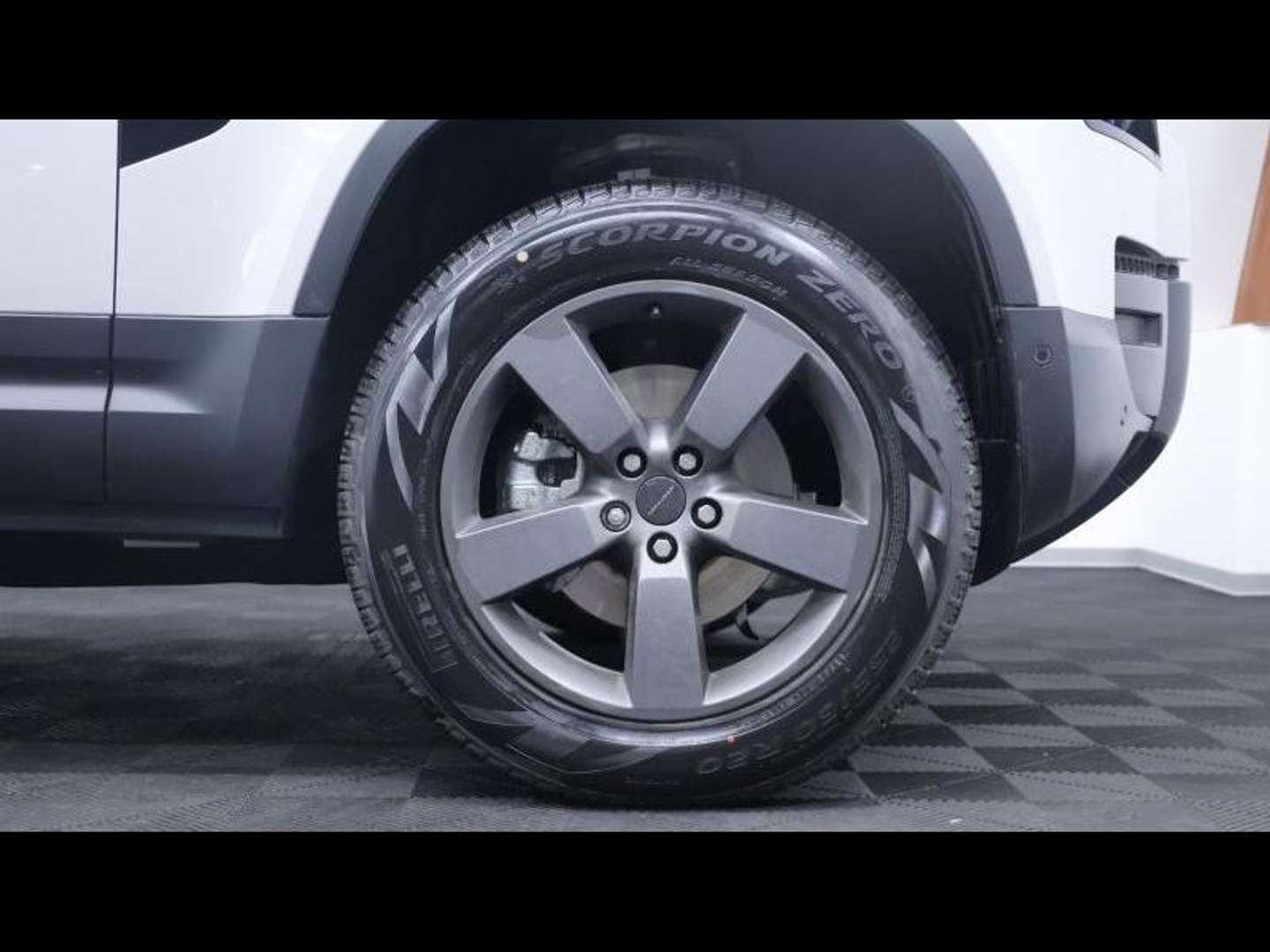 Land Rover Defender S D200 - 2026 - Joinsteer - #7