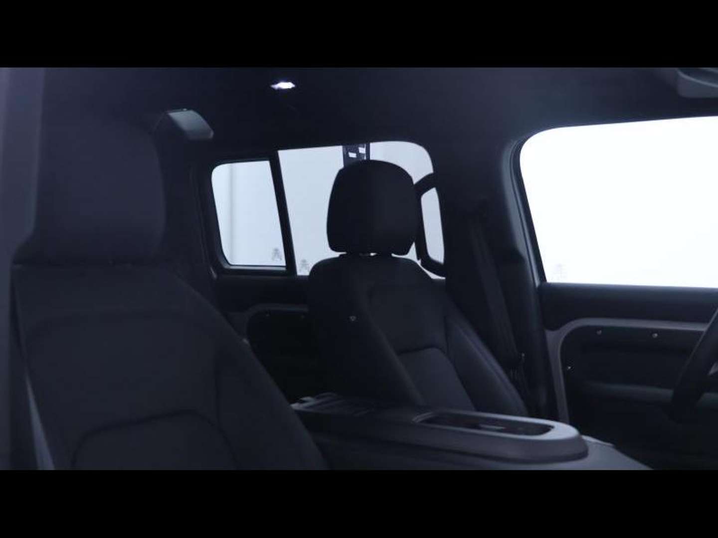 Land Rover Defender S D200 - 2026 - Joinsteer - #11