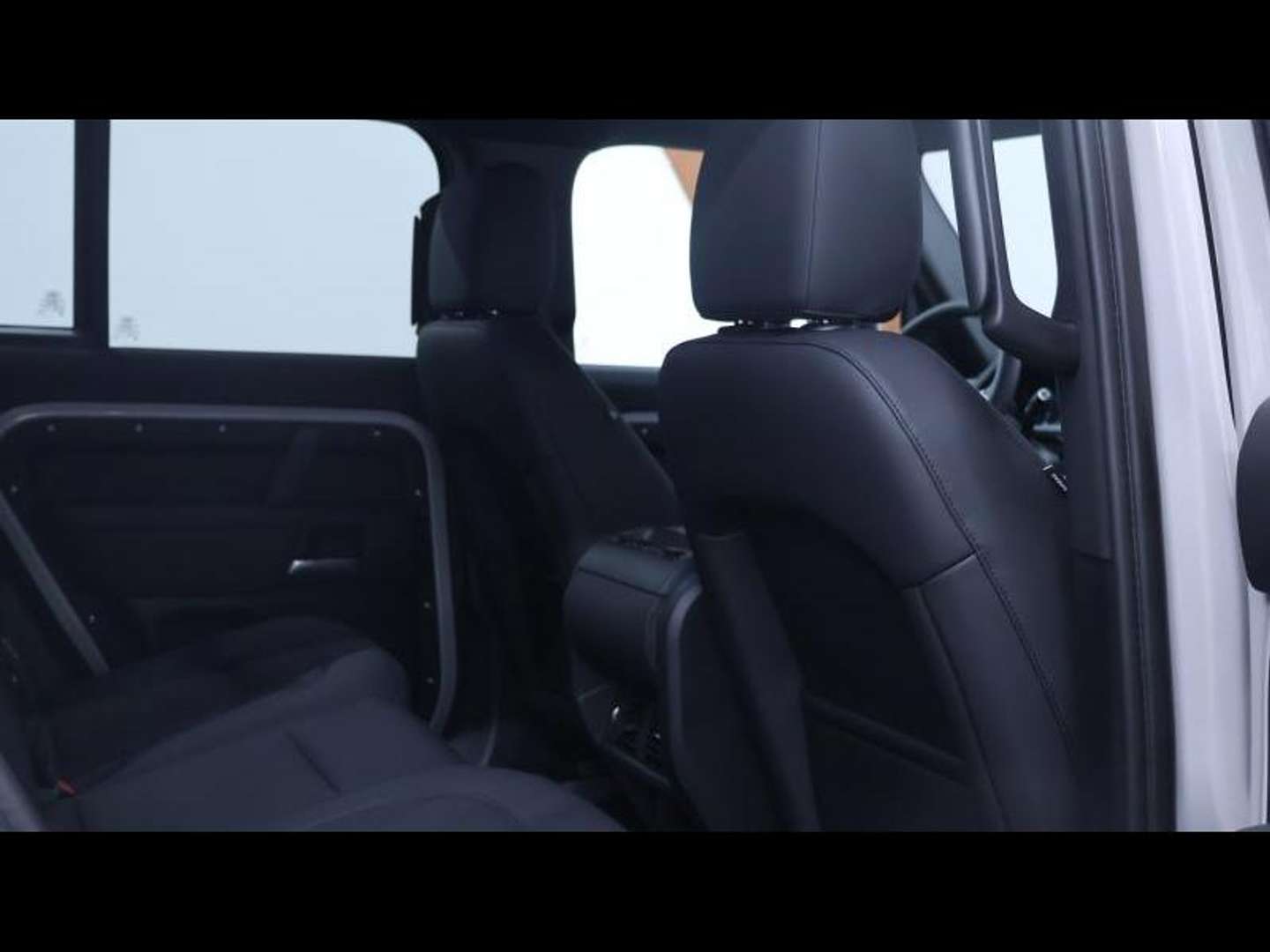 Land Rover Defender S D200 - 2026 - Joinsteer - #12