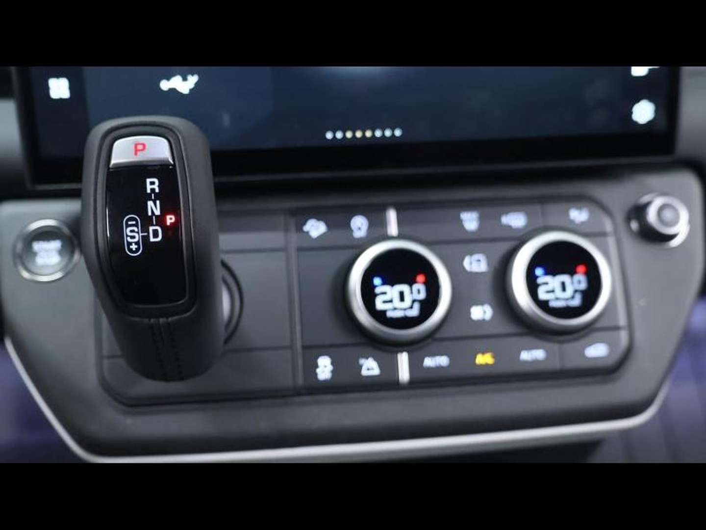 Land Rover Defender S D200 - 2026 - Joinsteer - #17