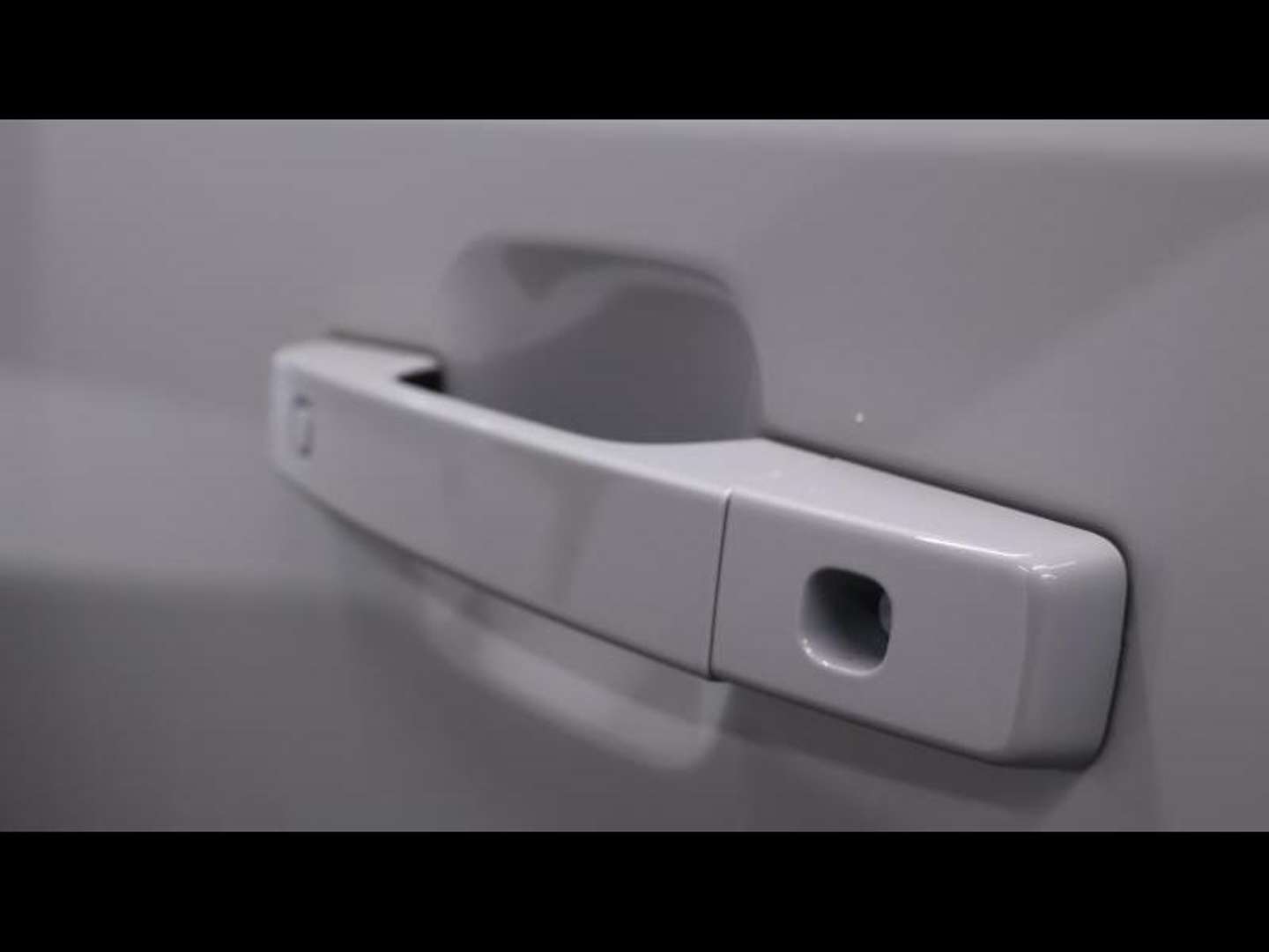 Land Rover Defender S D200 - 2026 - Joinsteer - #25