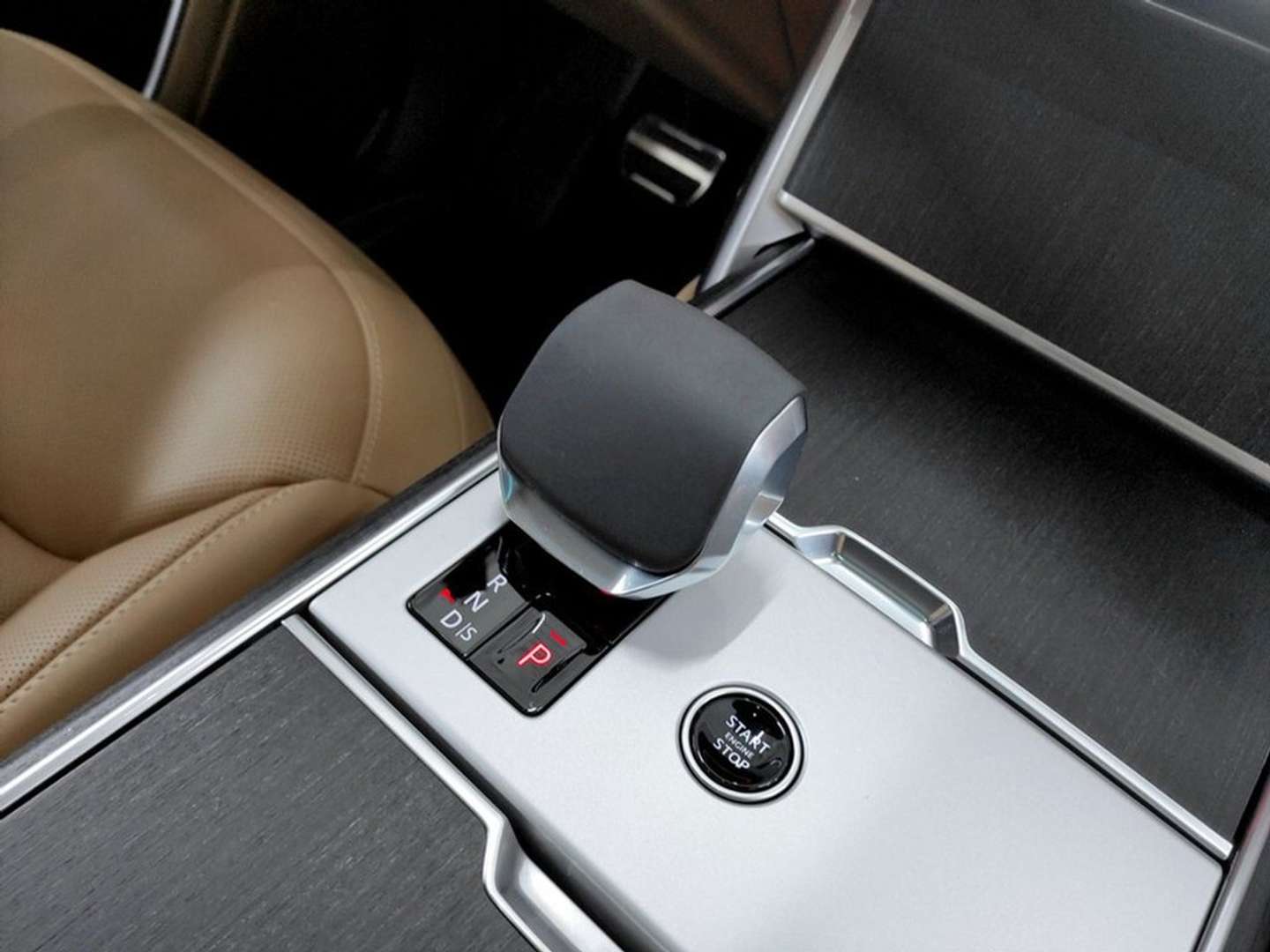 Land Rover Range Rover Autobiography 3.0 Si6 PHEV - 2025 - Joinsteer - #17