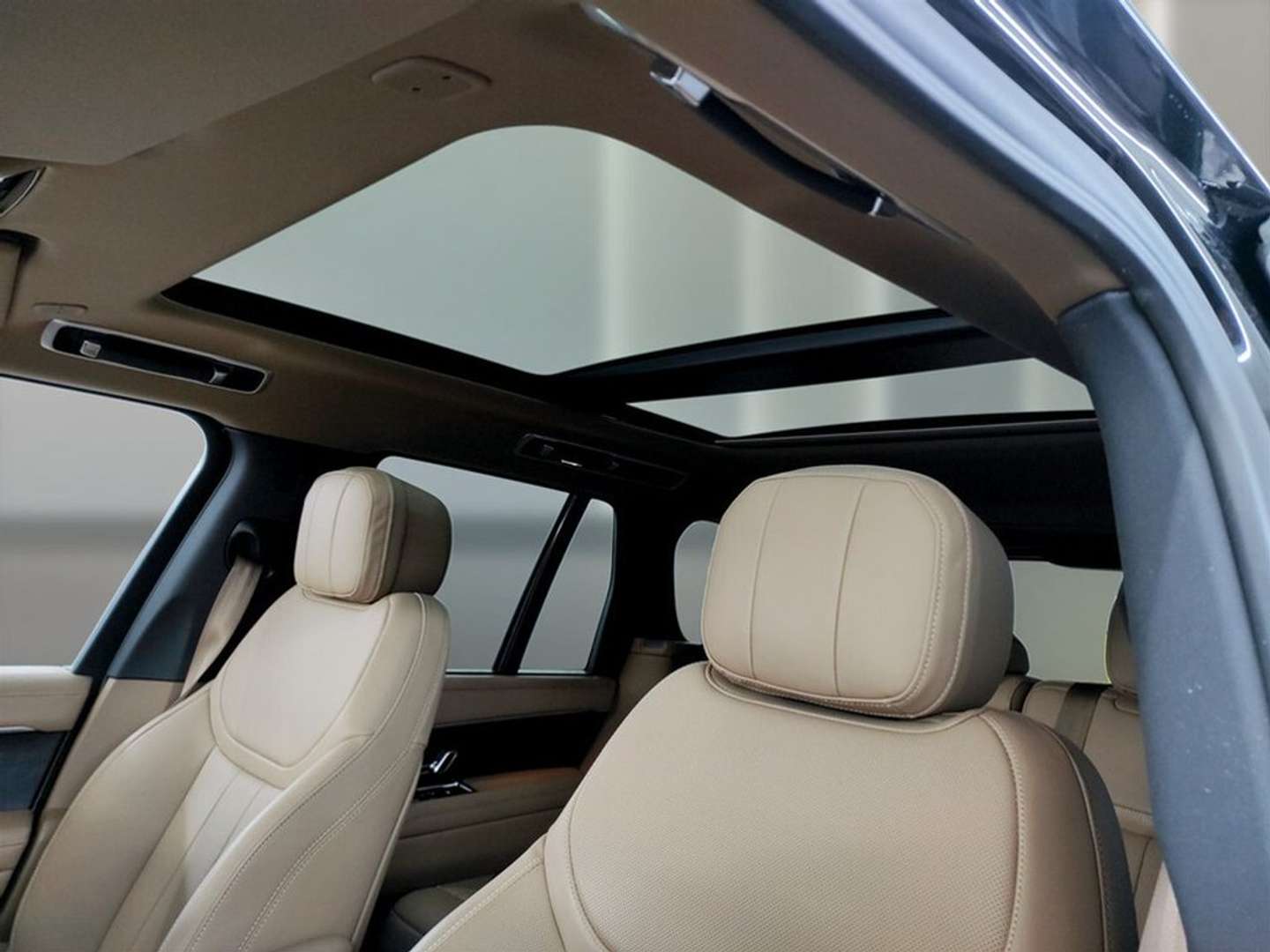 Land Rover Range Rover Autobiography 3.0 Si6 PHEV - 2025 - Joinsteer - #20