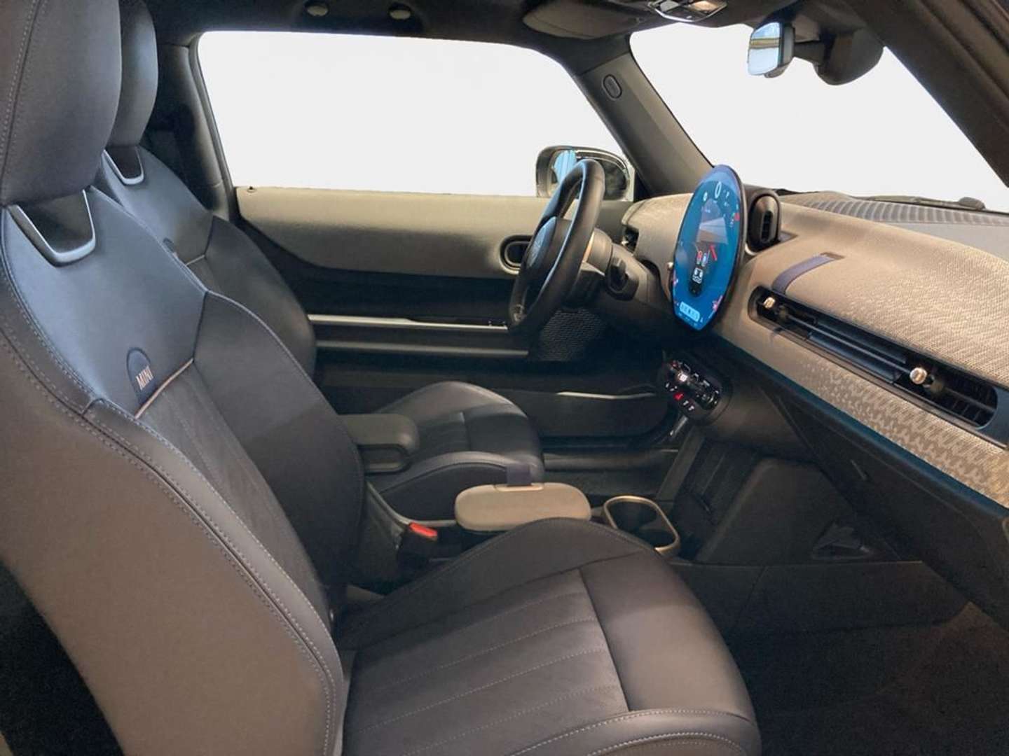 Mini Cooper Favoured Trim C - 2024 - Joinsteer - #14