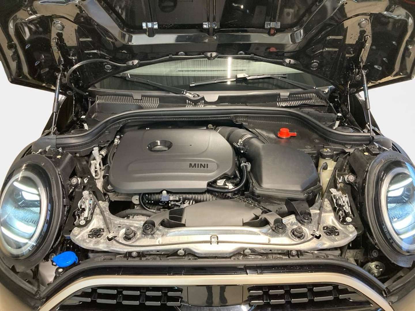 Mini Cooper Favoured Trim C - 2024 - Joinsteer - #18