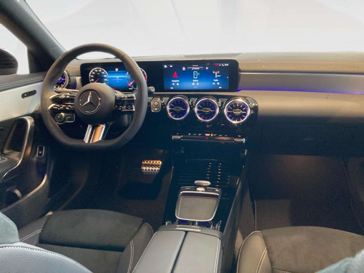 Mercedes CLA AMG Line 200 D - 2026 - Joinsteer - #7