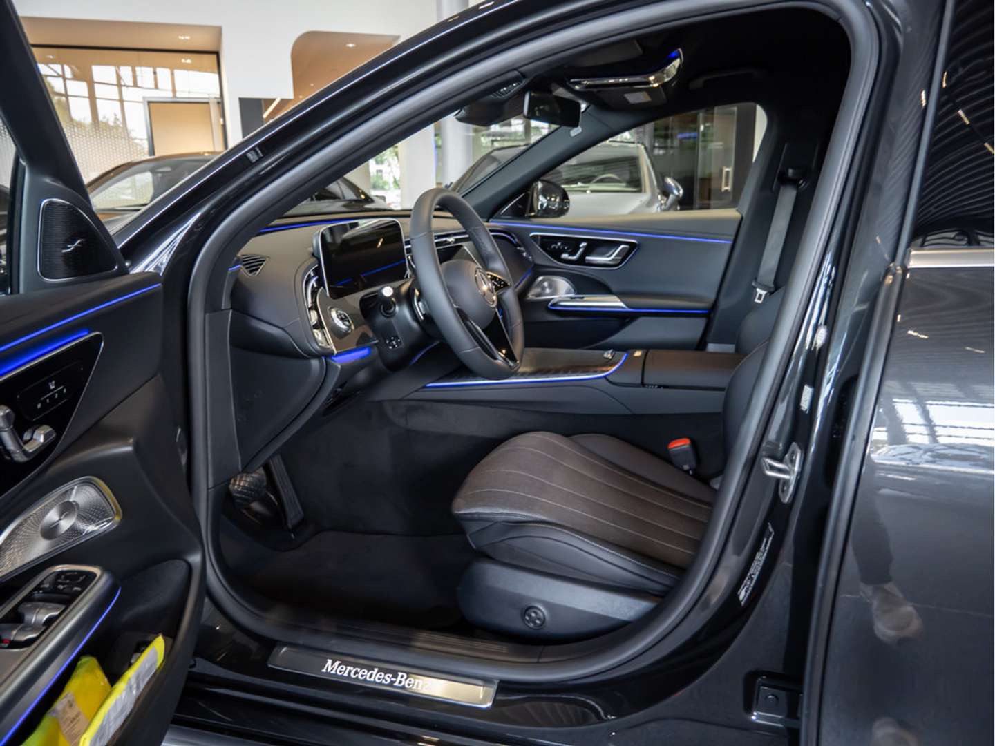 Mercedes Classe E Avantgarde E 450 D - 2025 - Joinsteer - #9