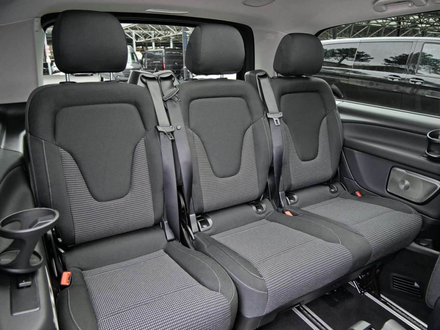 Mercedes Classe V STYLE 300 D - 2026 - Joinsteer - #10