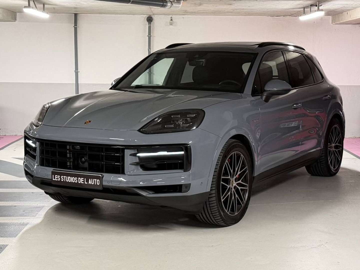 Porsche Cayenne 3.0 V6 519ch S E-Hybrid - 2024 - Joinsteer - #3