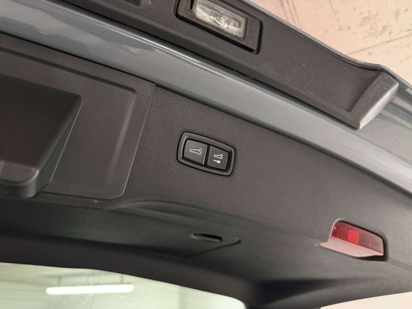 Porsche Cayenne 3.0 V6 519ch S E-Hybrid - 2024 - Joinsteer - #41