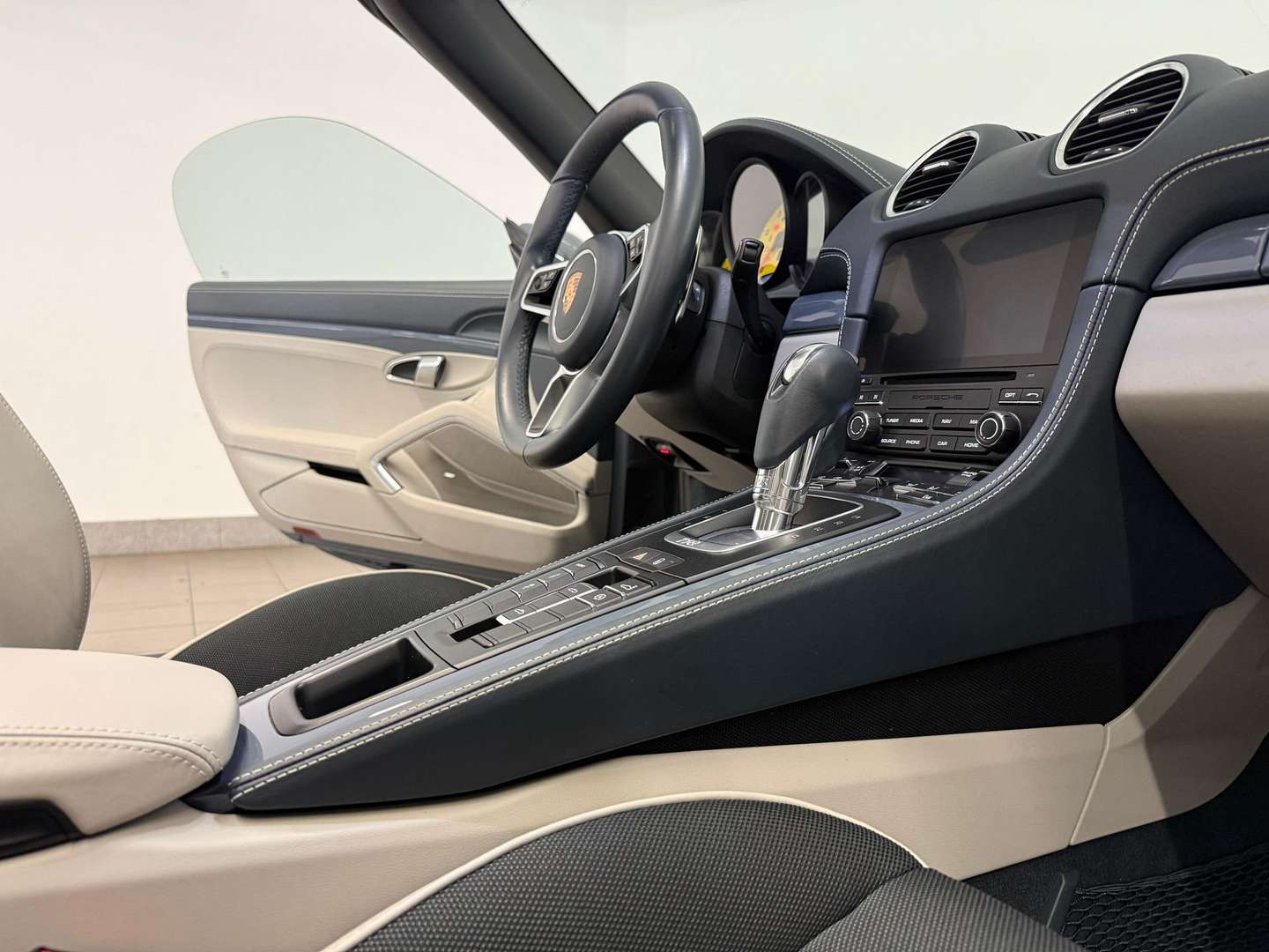 Porsche 718 Boxster 2.0 - 2018 - Joinsteer - #9