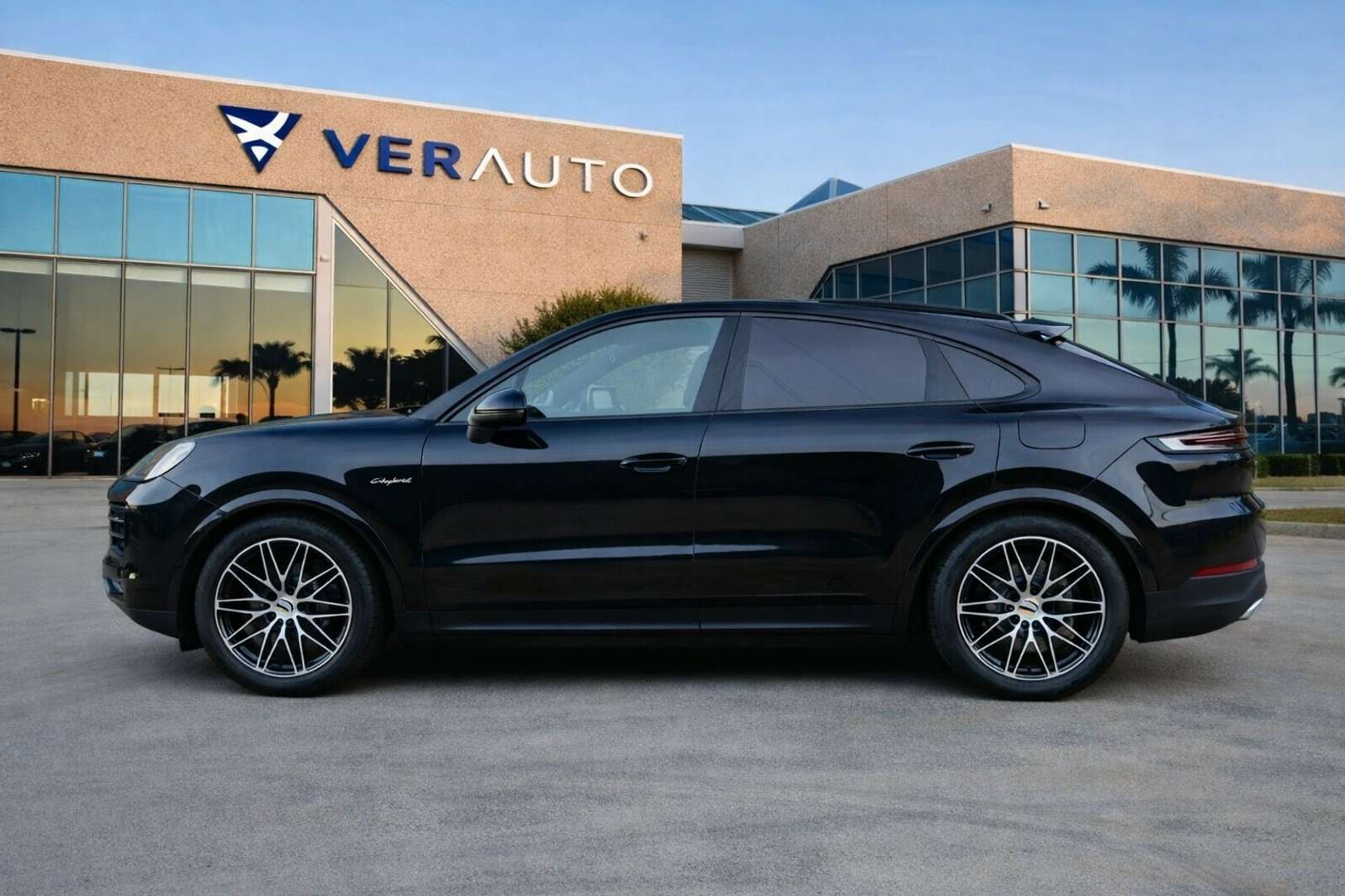 Porsche Cayenne Coupé 3.0 E-Hybrid - 2024 - Joinsteer - #2