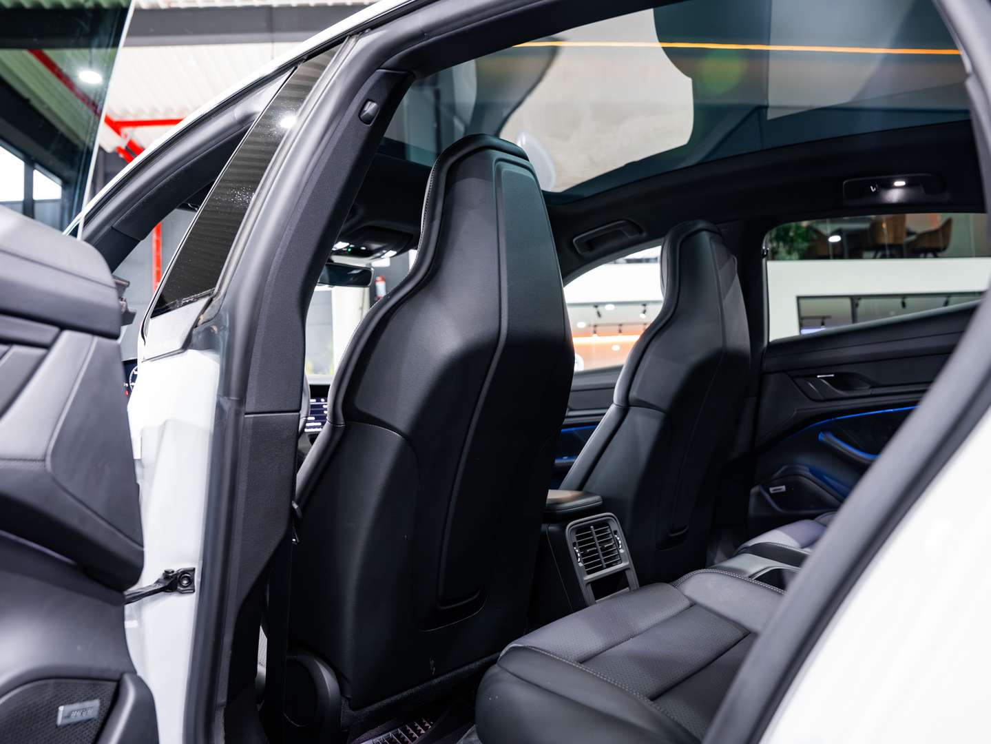 Porsche Taycan Sport Design 93.4 KWh - 2021 - Joinsteer - #14