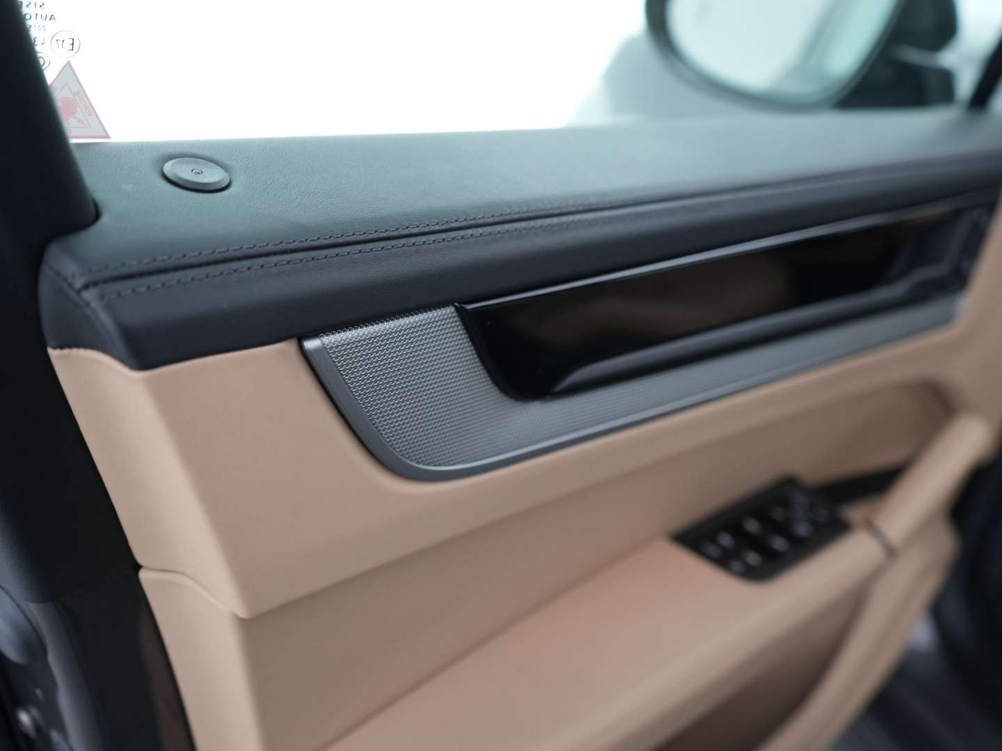 Porsche Cayenne E-Hybrid - 2024 - Joinsteer - #15