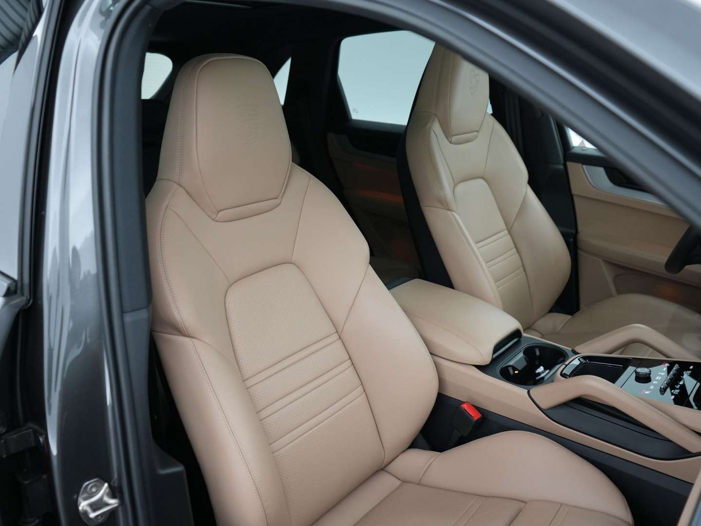 Porsche Cayenne E-Hybrid - 2024 - Joinsteer - #34