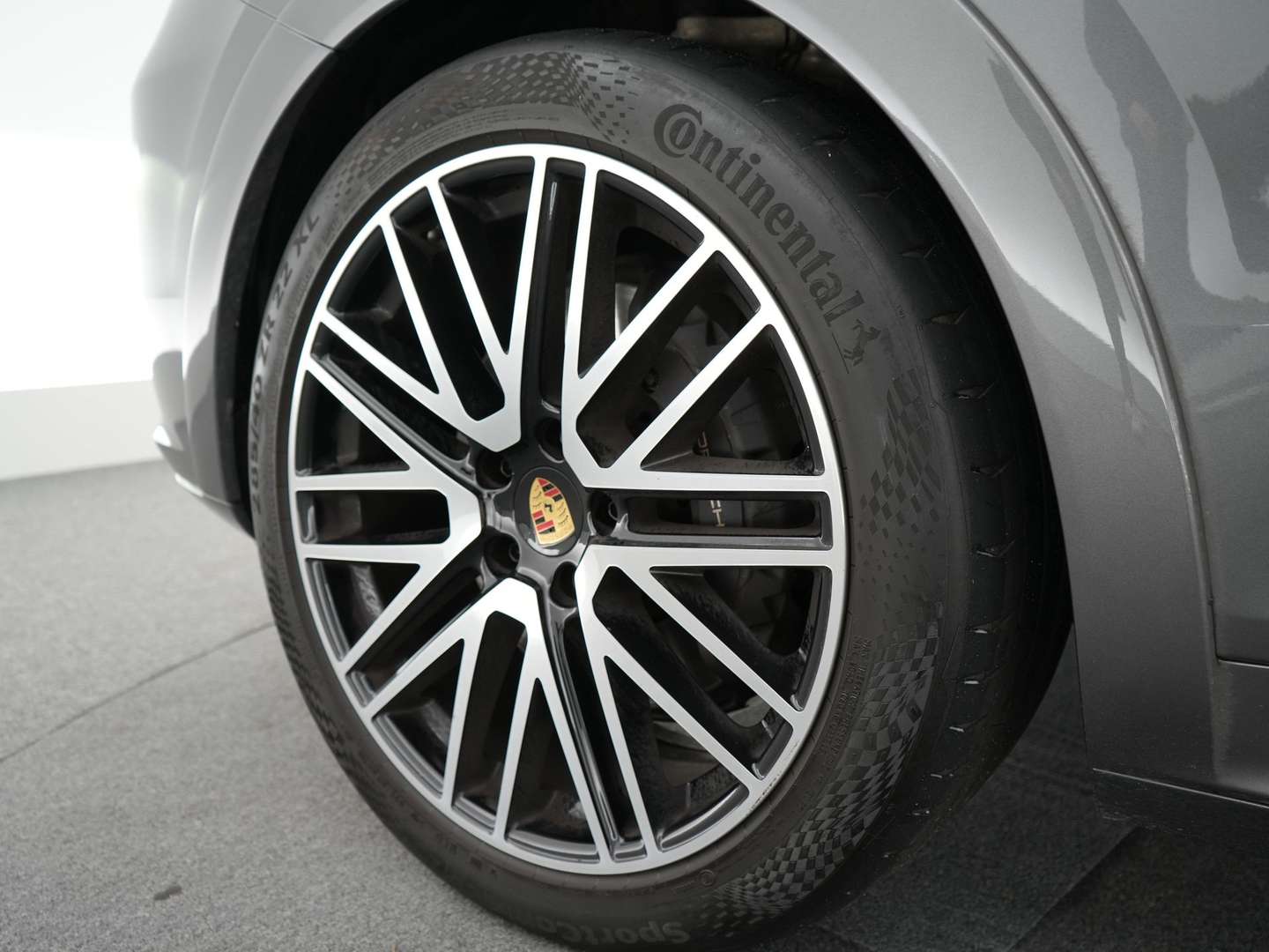 Porsche Cayenne E-Hybrid - 2024 - Joinsteer - #40