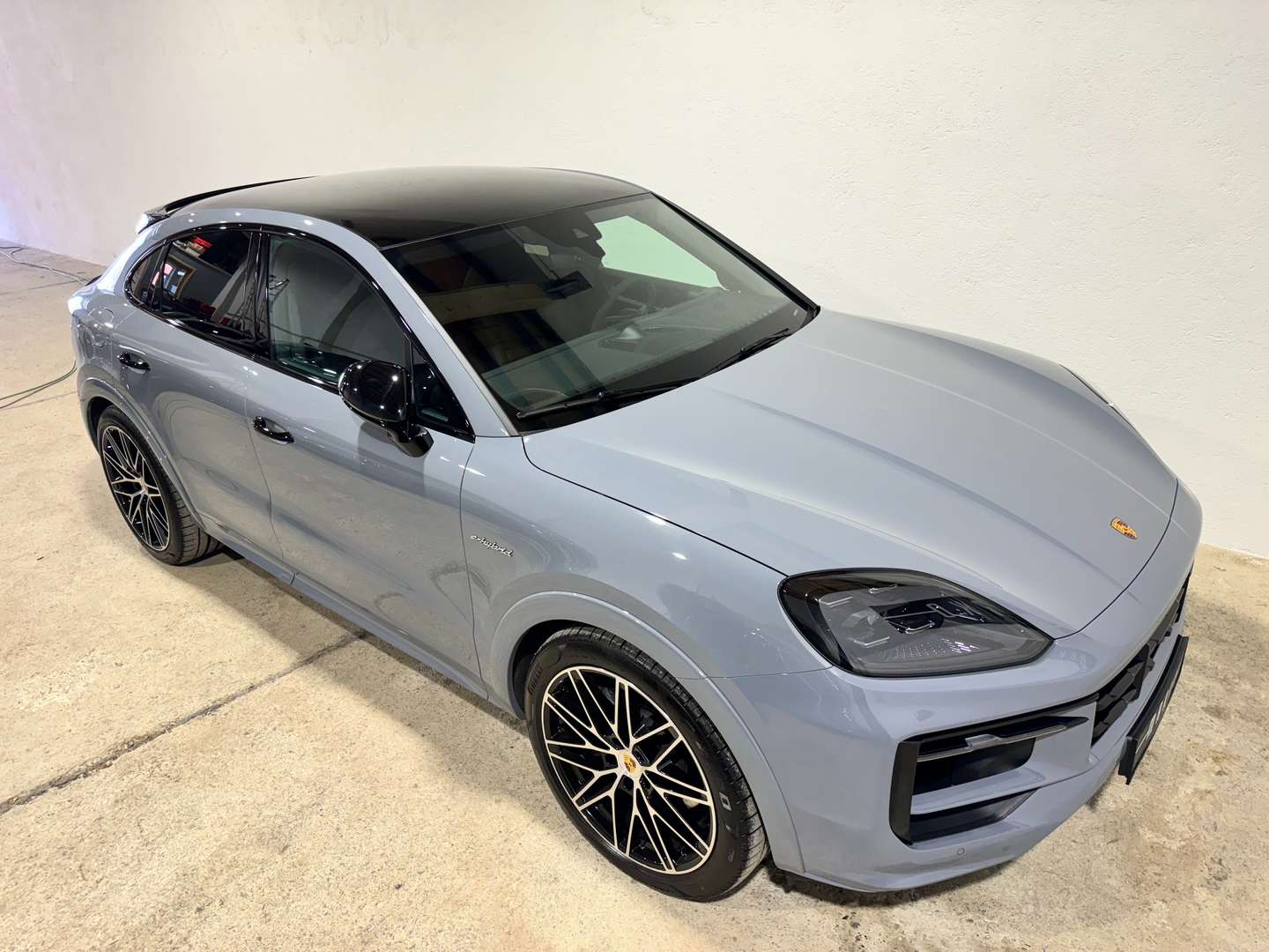 Porsche Cayenne Coupé E-Hybrid - 2025 - Joinsteer - #10