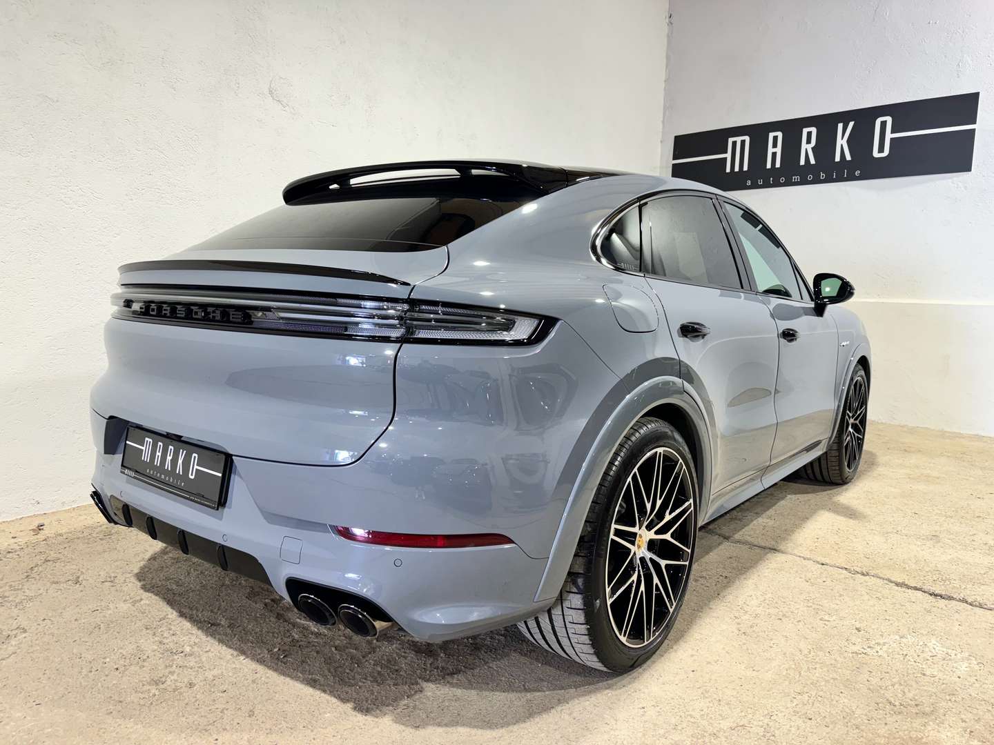 Porsche Cayenne Coupé E-Hybrid - 2025 - Joinsteer - #11