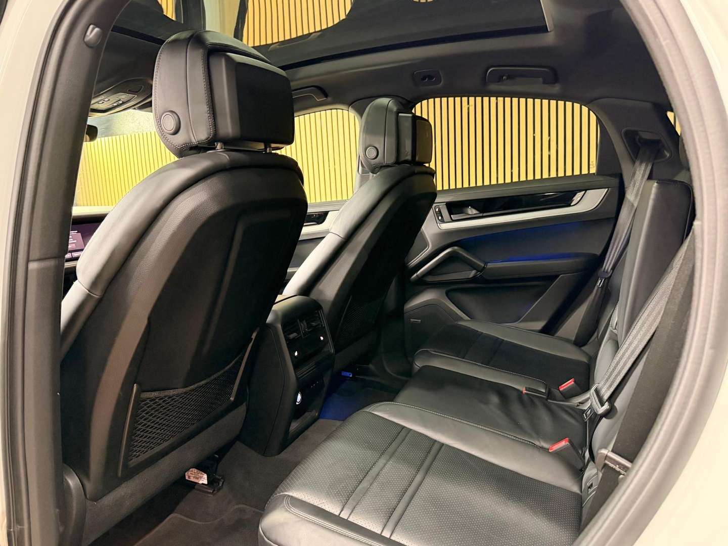 Porsche Cayenne Coupé E-Hybrid 3.0 Turbo V6 PACK CHRONO - 2024 - Joinsteer - #13