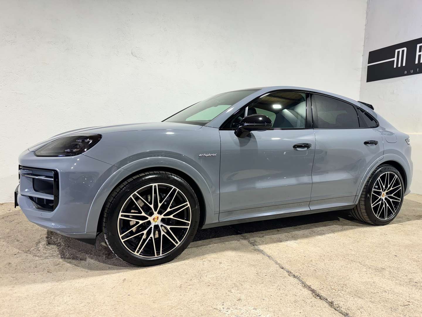 Porsche Cayenne Coupé E-Hybrid - 2025 - Joinsteer - #18