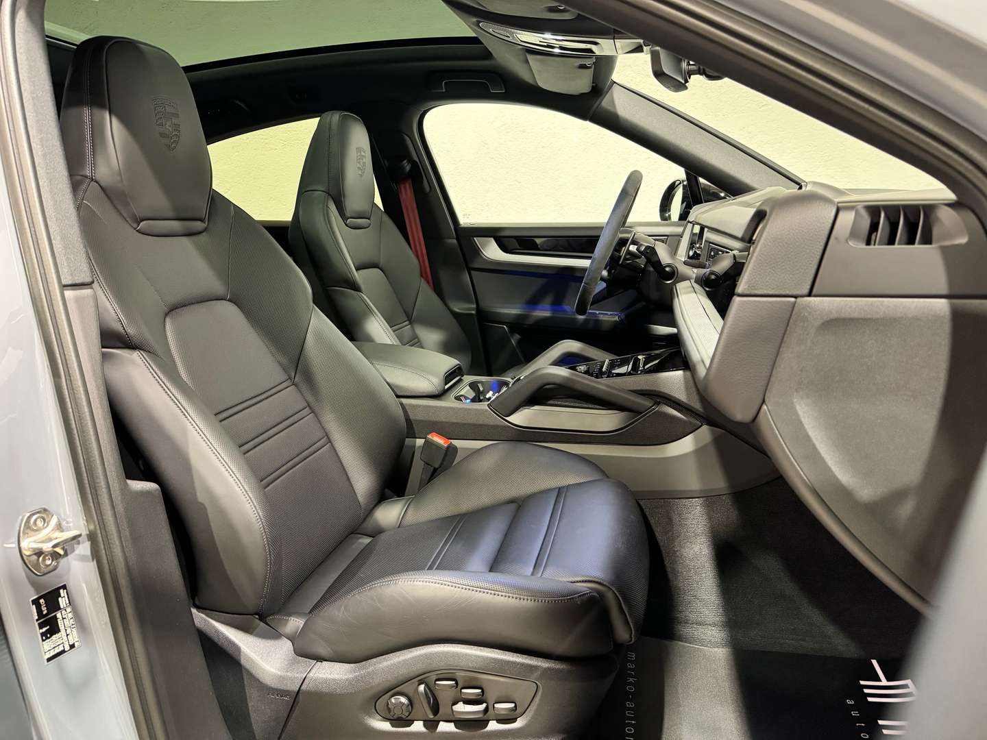 Porsche Cayenne Coupé E-Hybrid - 2025 - Joinsteer - #34