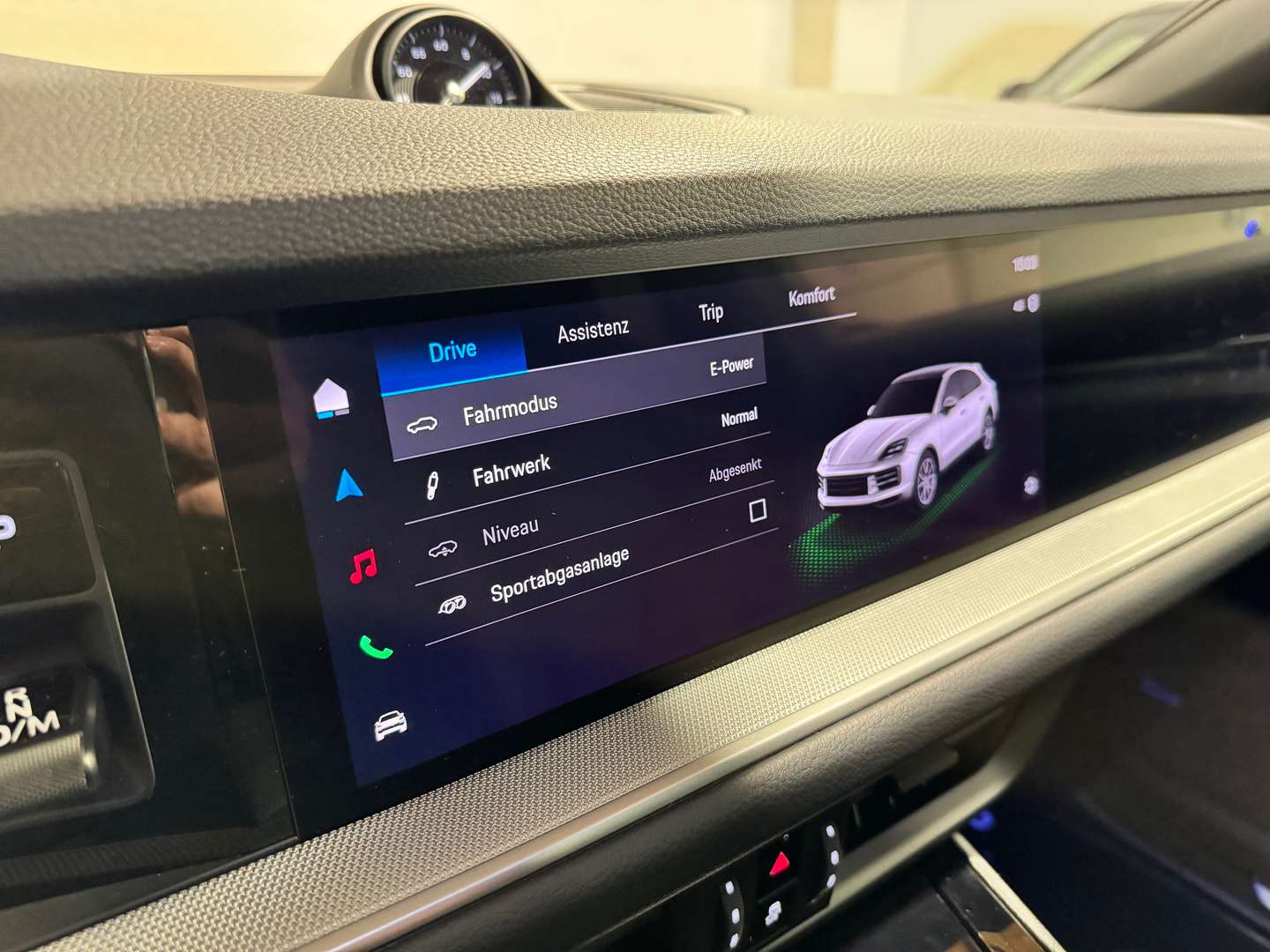 Porsche Cayenne Coupé E-Hybrid - 2025 - Joinsteer - #37