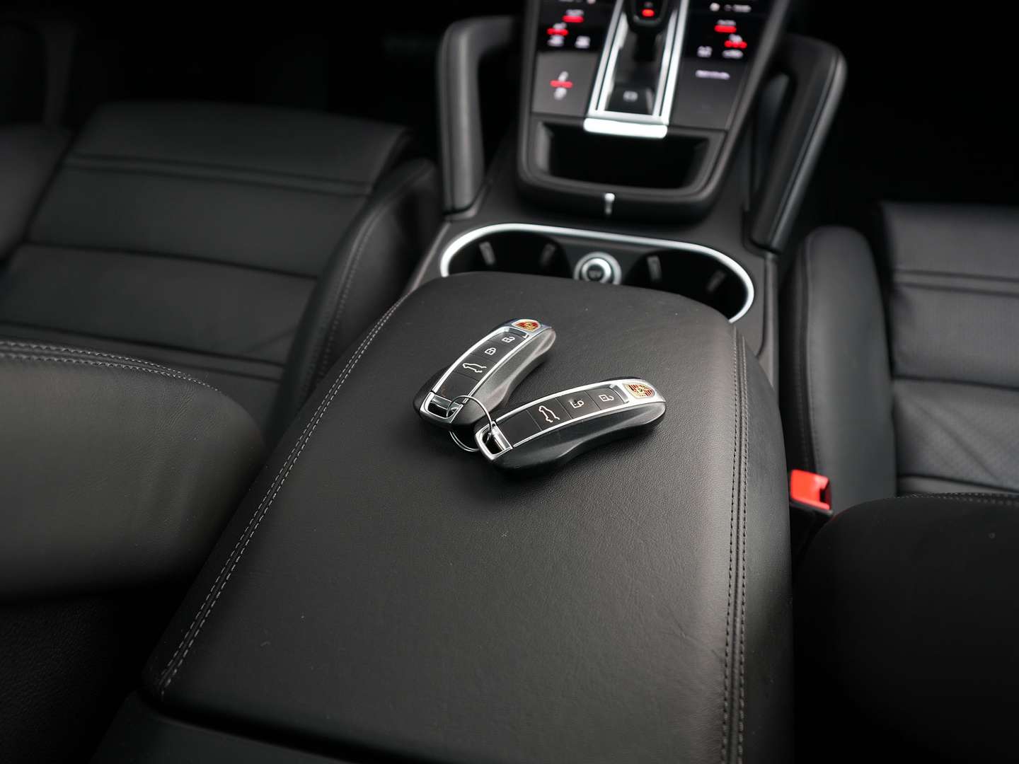 Porsche Cayenne Coupé PLATINUM-SPORTDESIGN-GTS E-Hybrid - 2023 - Joinsteer - #29