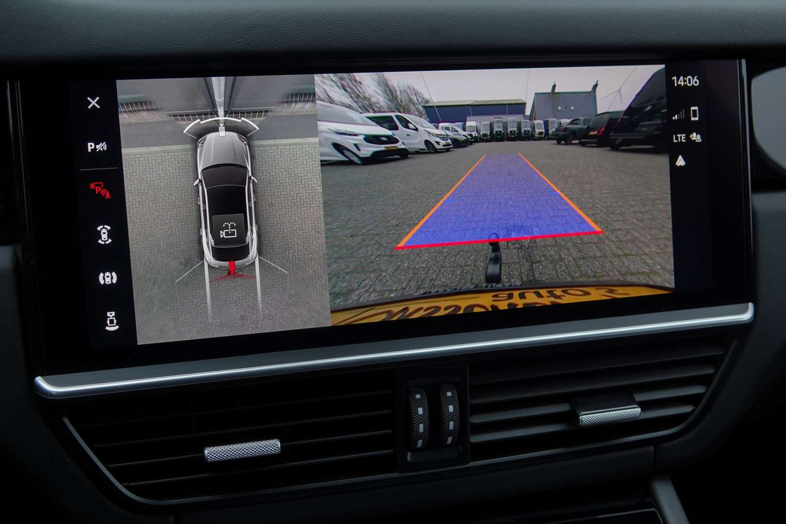 Porsche Cayenne Coupé Platinum Edition 3.0 E-Hybrid 462Pk - 2023 - Joinsteer - #12