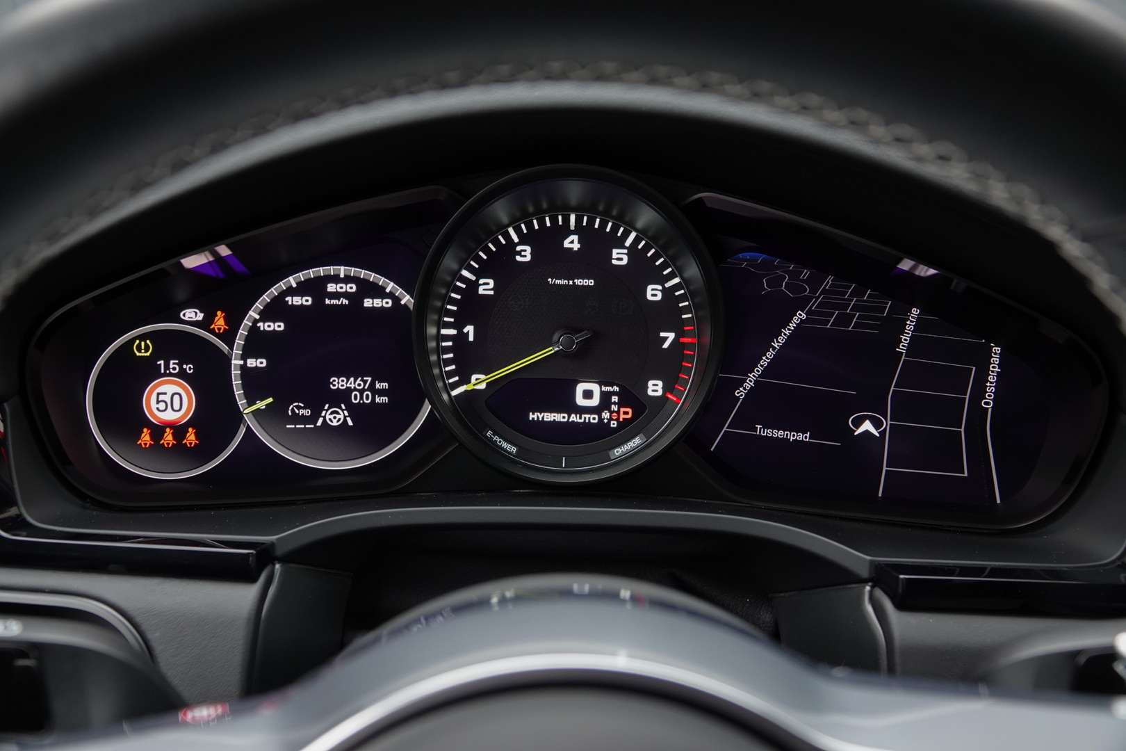 Porsche Cayenne Coupé Platinum Edition 3.0 E-Hybrid 462Pk - 2023 - Joinsteer - #14