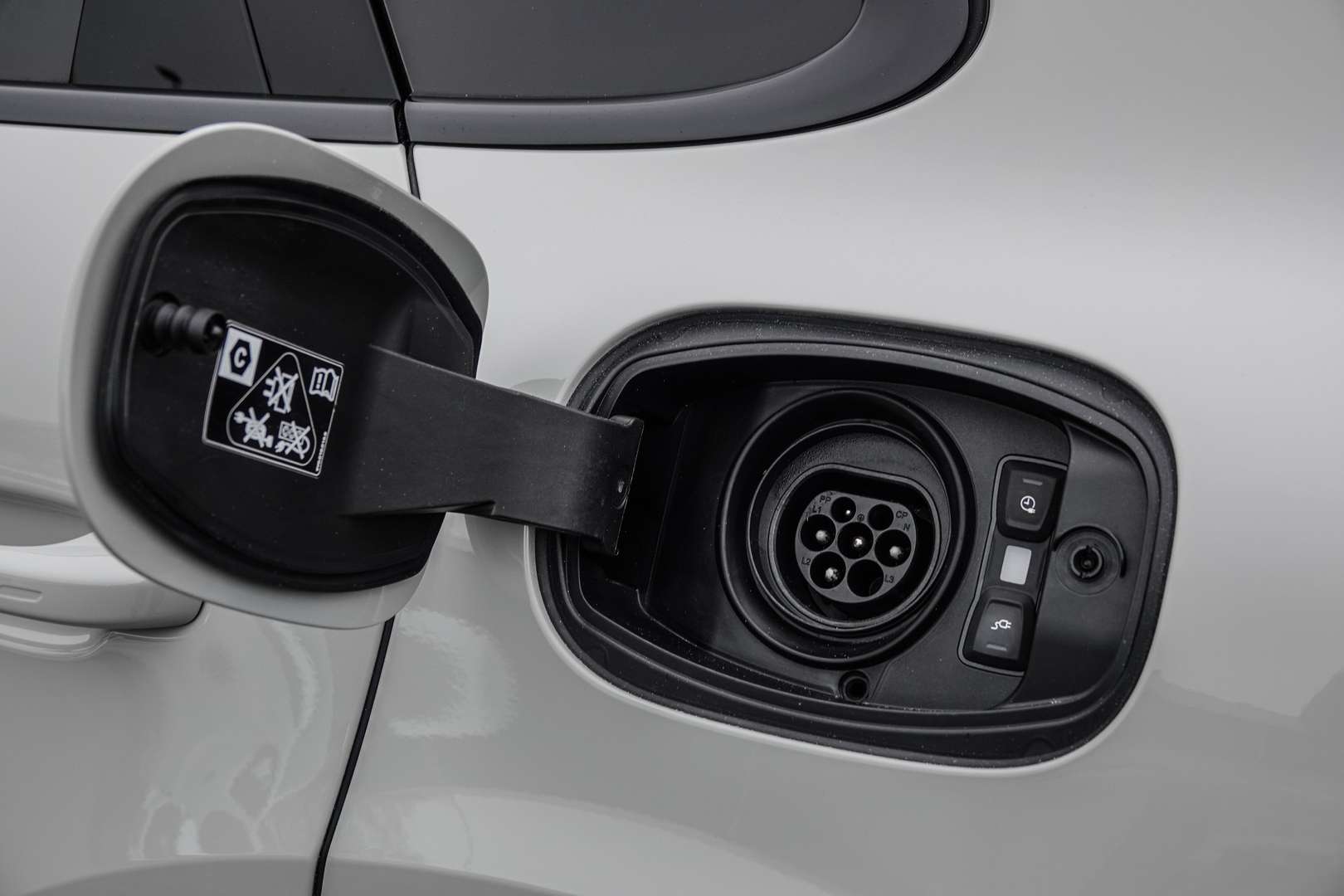 Porsche Cayenne Coupé Platinum Edition 3.0 E-Hybrid 462Pk - 2023 - Joinsteer - #17