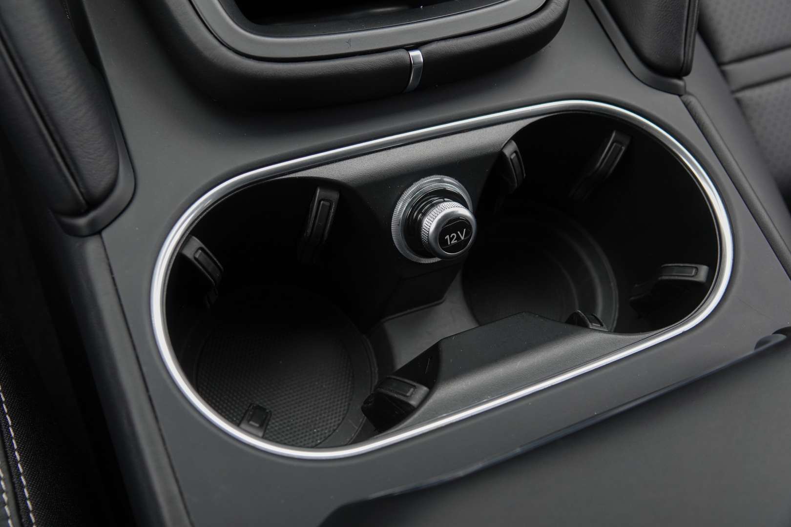 Porsche Cayenne Coupé Platinum Edition 3.0 E-Hybrid 462Pk - 2023 - Joinsteer - #31