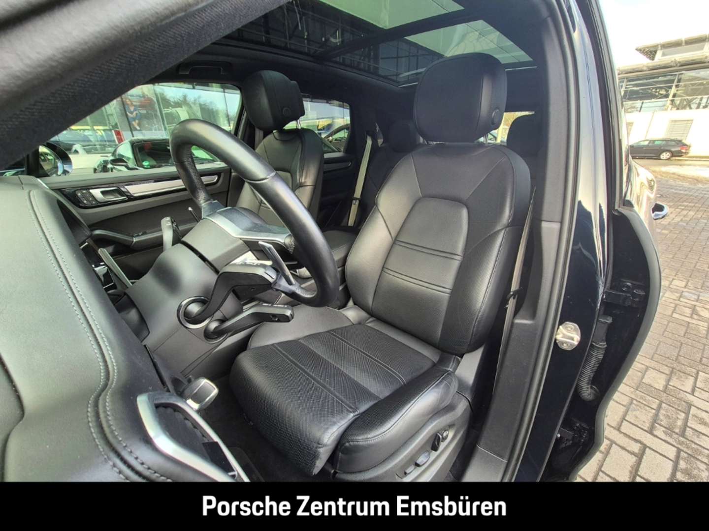 Porsche Cayenne Platinum Edition E-Hybrid - 2023 - Joinsteer - #14