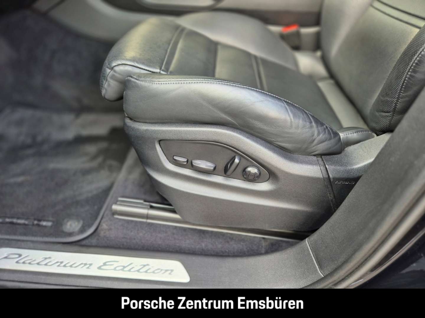 Porsche Cayenne Platinum Edition E-Hybrid - 2023 - Joinsteer - #16