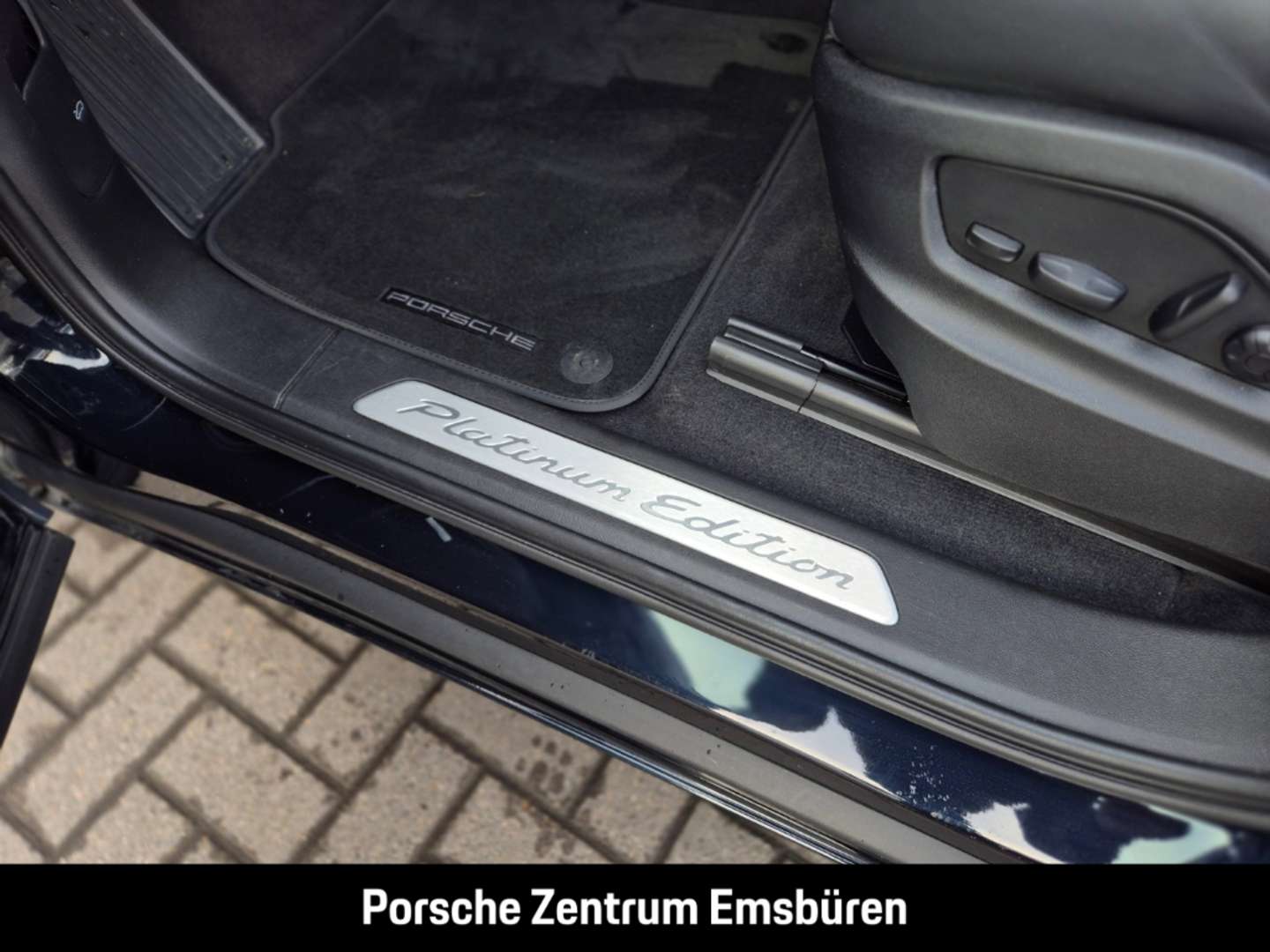 Porsche Cayenne Platinum Edition E-Hybrid - 2023 - Joinsteer - #17