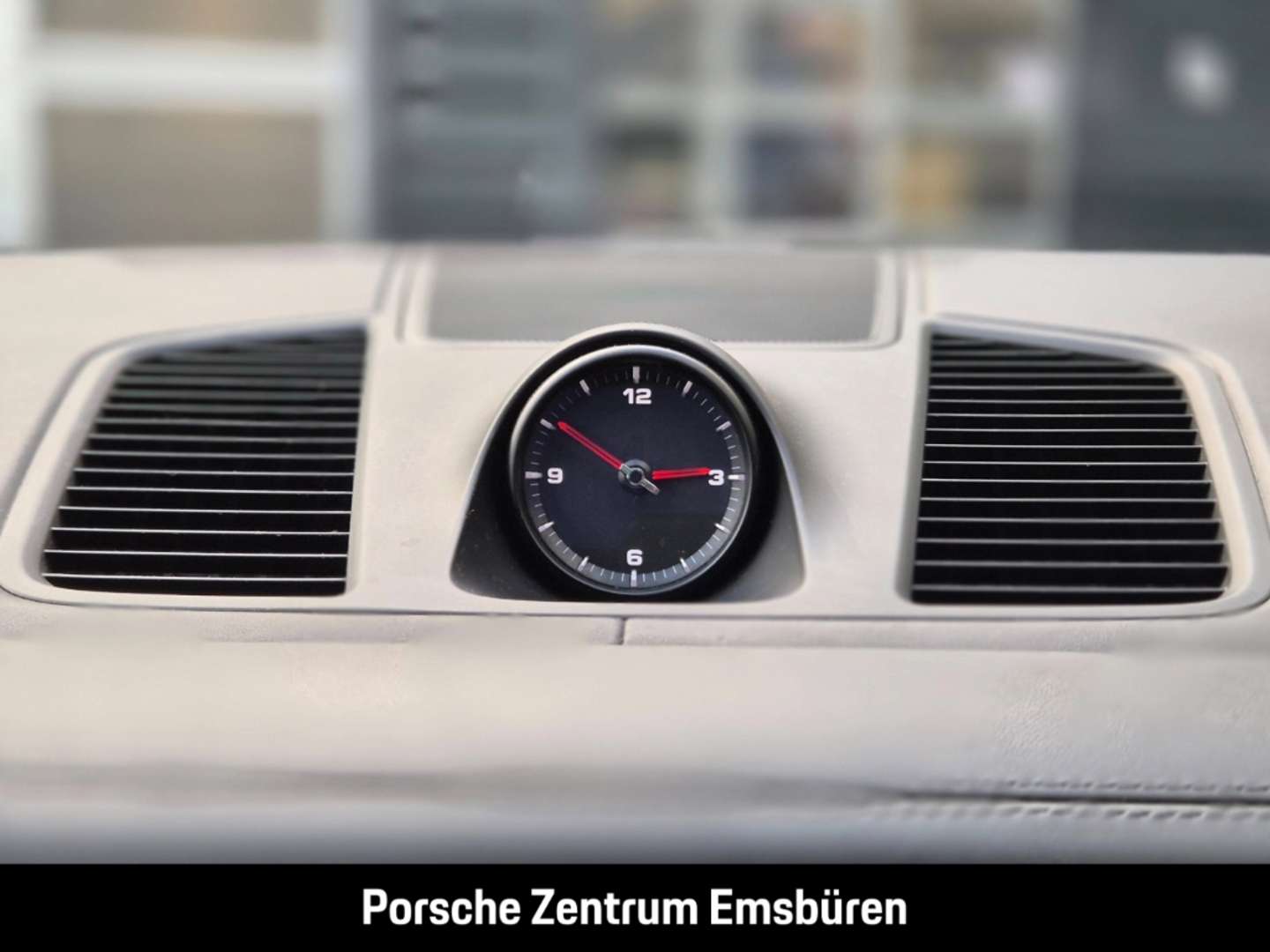 Porsche Cayenne Platinum Edition E-Hybrid - 2023 - Joinsteer - #23