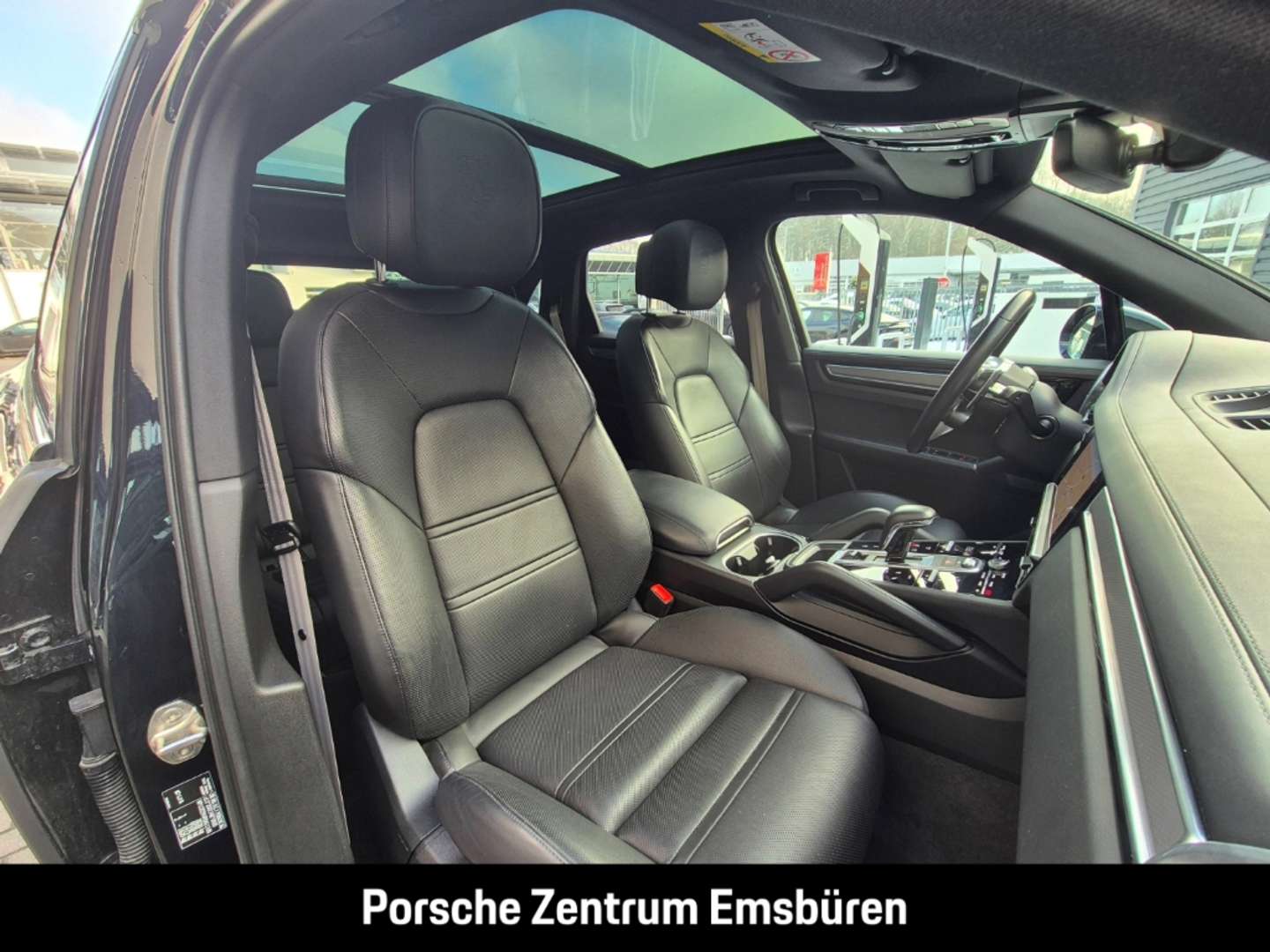 Porsche Cayenne Platinum Edition E-Hybrid - 2023 - Joinsteer - #34