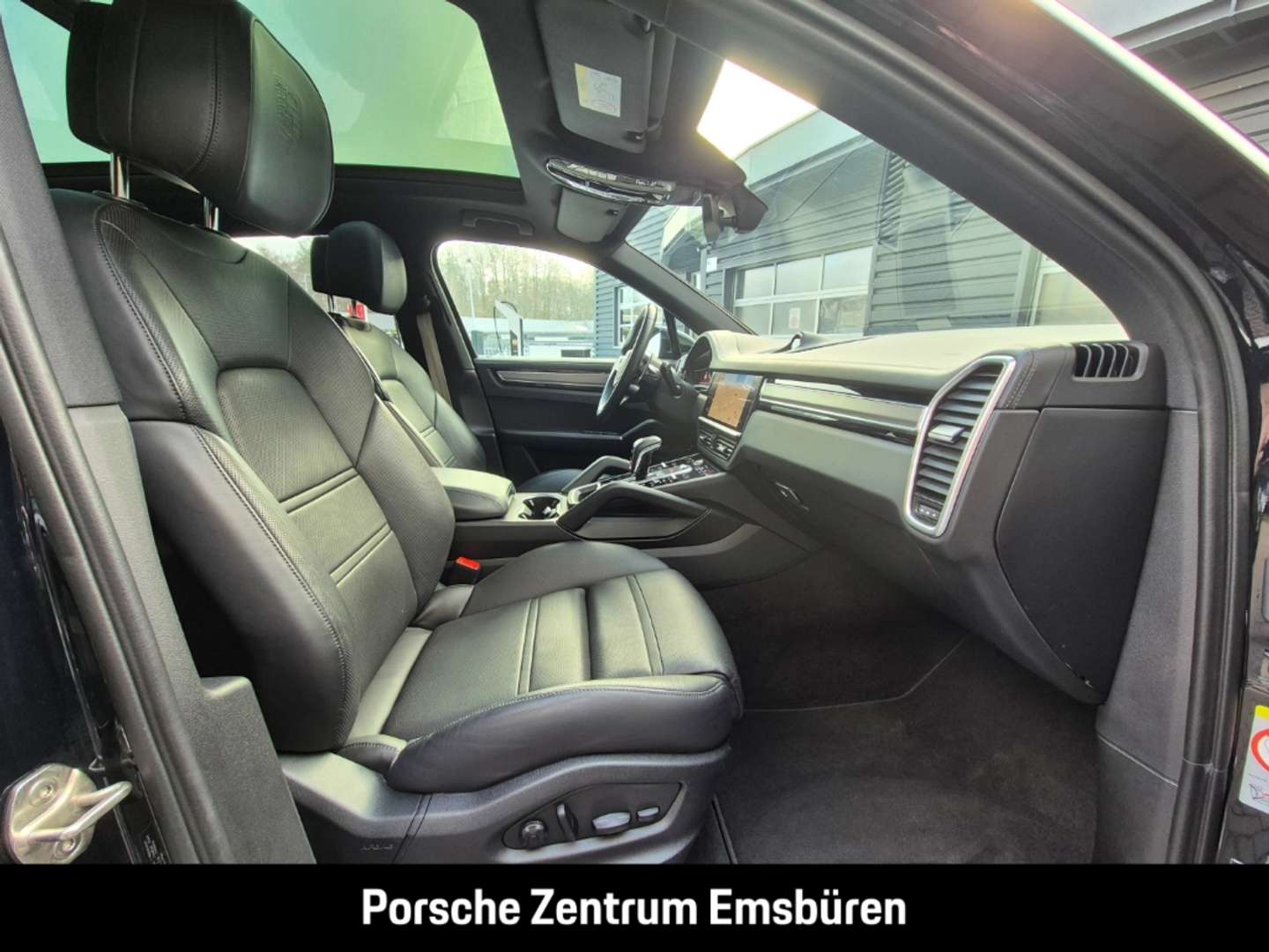 Porsche Cayenne Platinum Edition E-Hybrid - 2023 - Joinsteer - #35