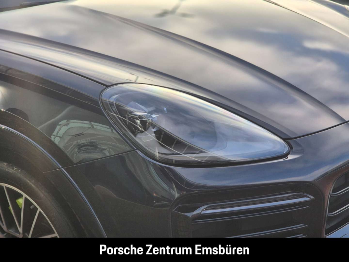 Porsche Cayenne Platinum Edition E-Hybrid - 2023 - Joinsteer - #38
