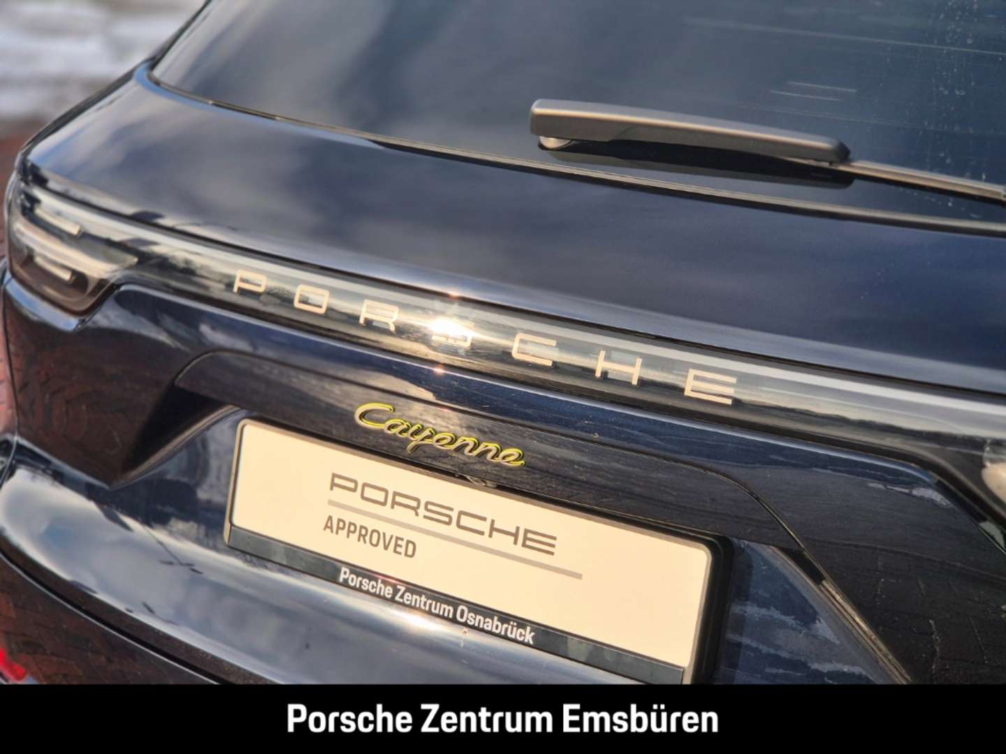 Porsche Cayenne Platinum Edition E-Hybrid - 2023 - Joinsteer - #40