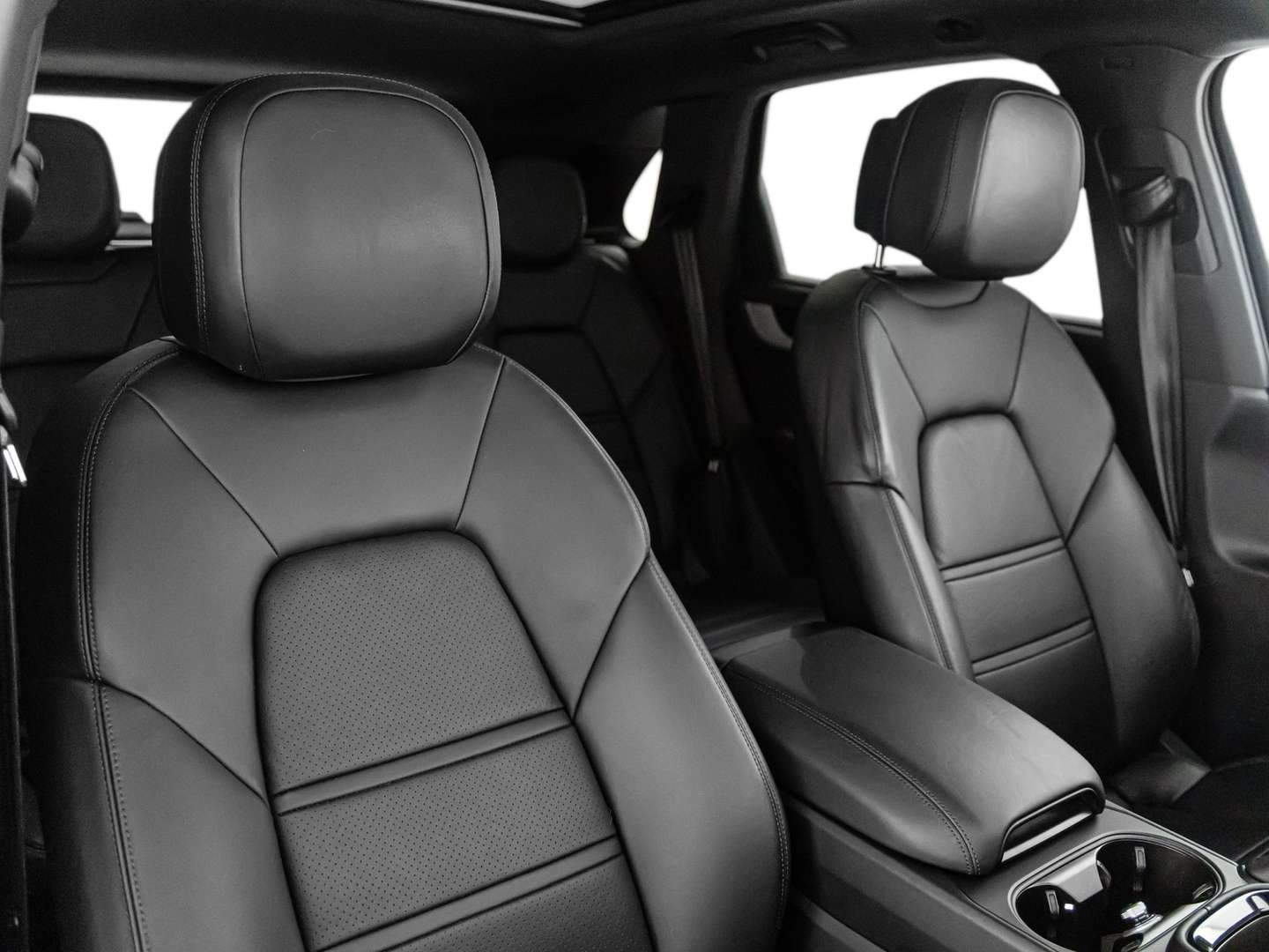 Porsche Cayenne 3.0 E-hybrid Tiptronic - 2024 - Joinsteer - #9