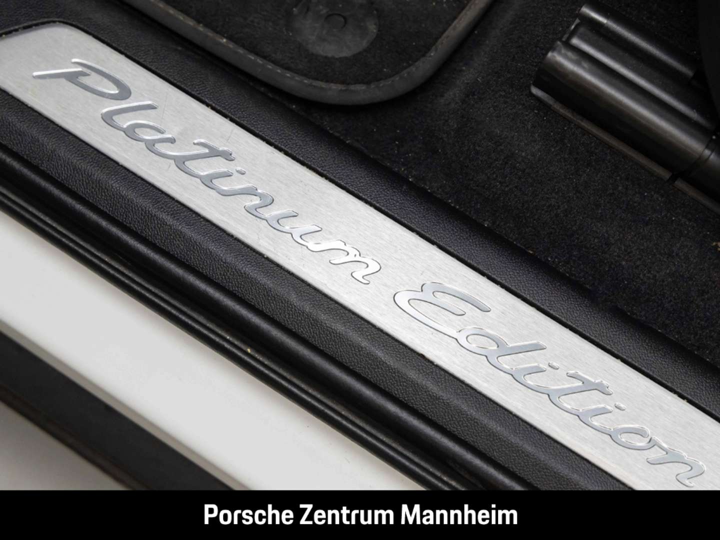 Porsche Cayenne Coupé E-Hybrid PE - 2022 - Joinsteer - #23