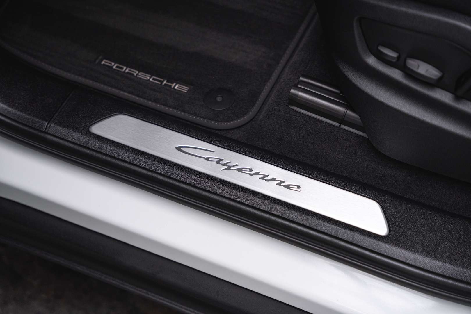 Porsche Cayenne III E-Hybrid PHEV - 2024 - Joinsteer - #40