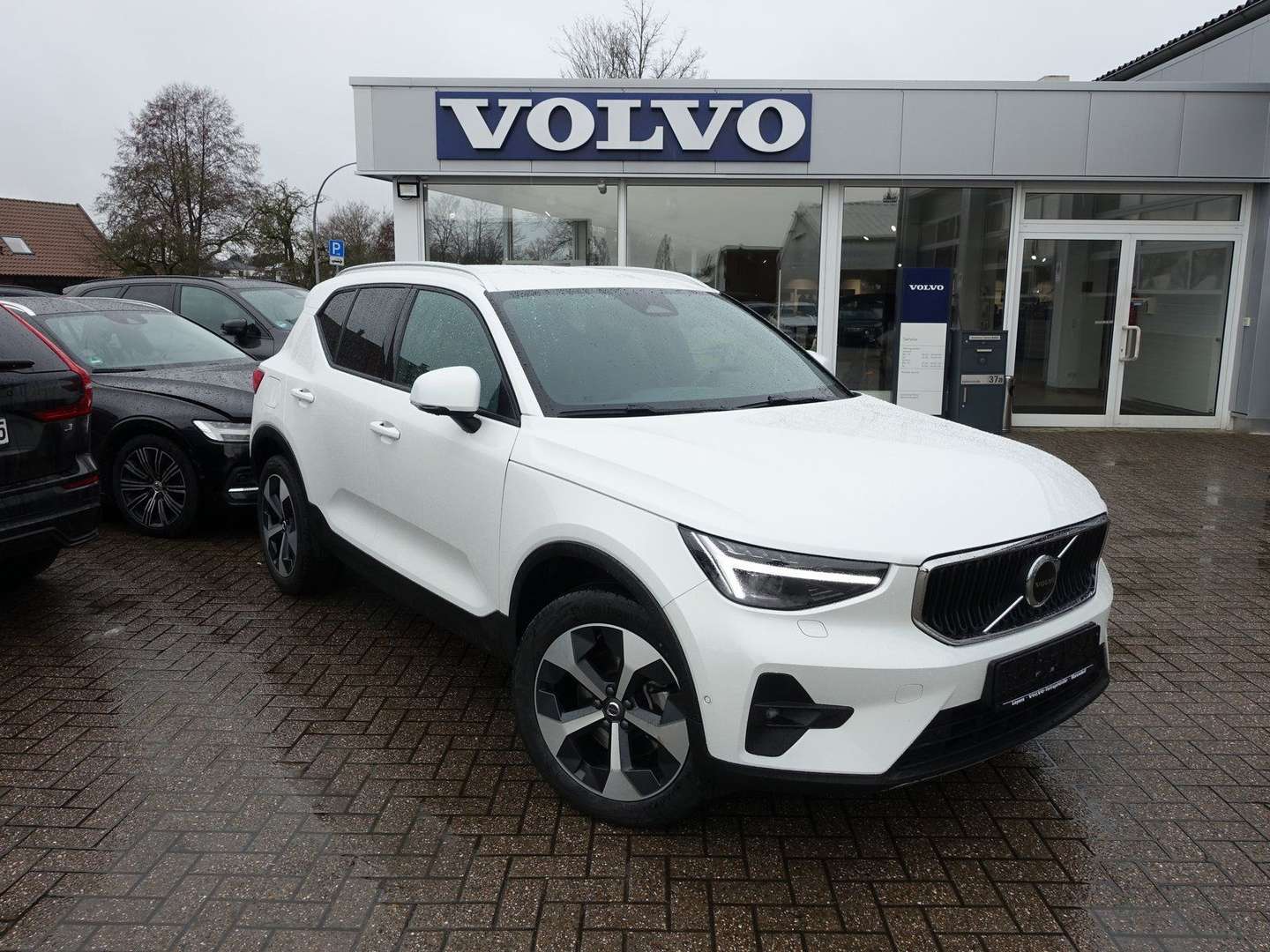Volvo XC40 Core B3 Mild-Hybrid - 2025 - Joinsteer - #3