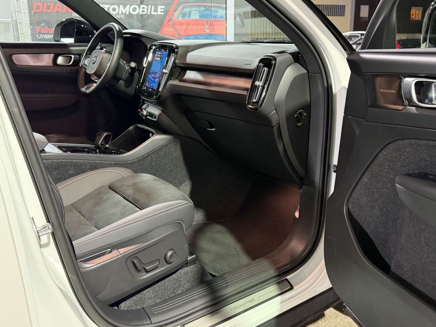 Volvo XC40 Ultimate Electric - 2022 - Joinsteer - #18