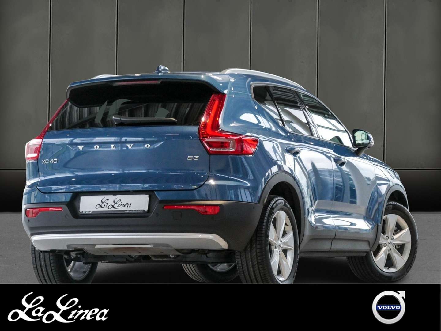 Volvo XC40 Core B3 - 2025 - Joinsteer - #2