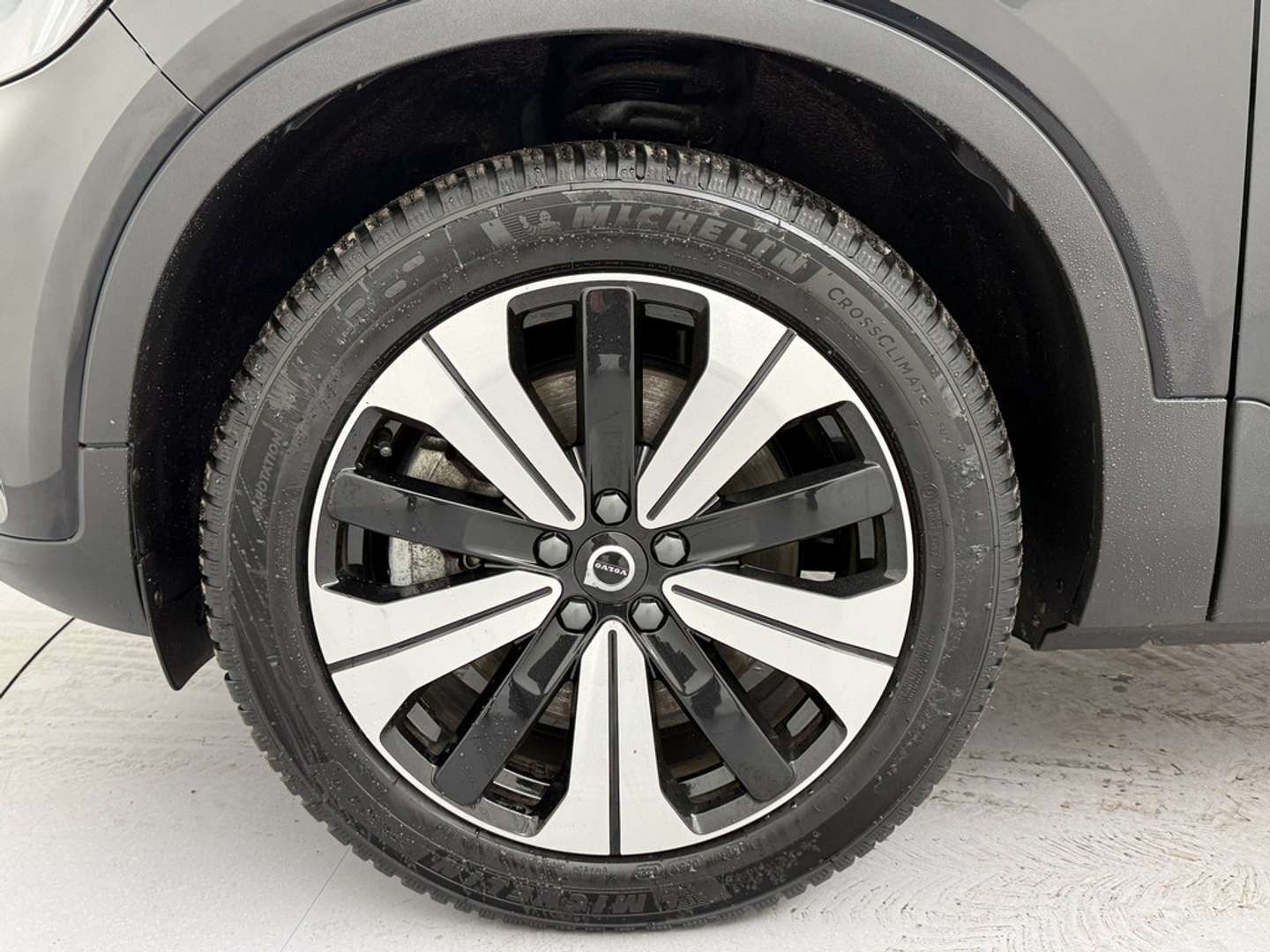 Volvo XC40 AWD Plus Recharge Pure Electric - 2022 - Joinsteer - #9