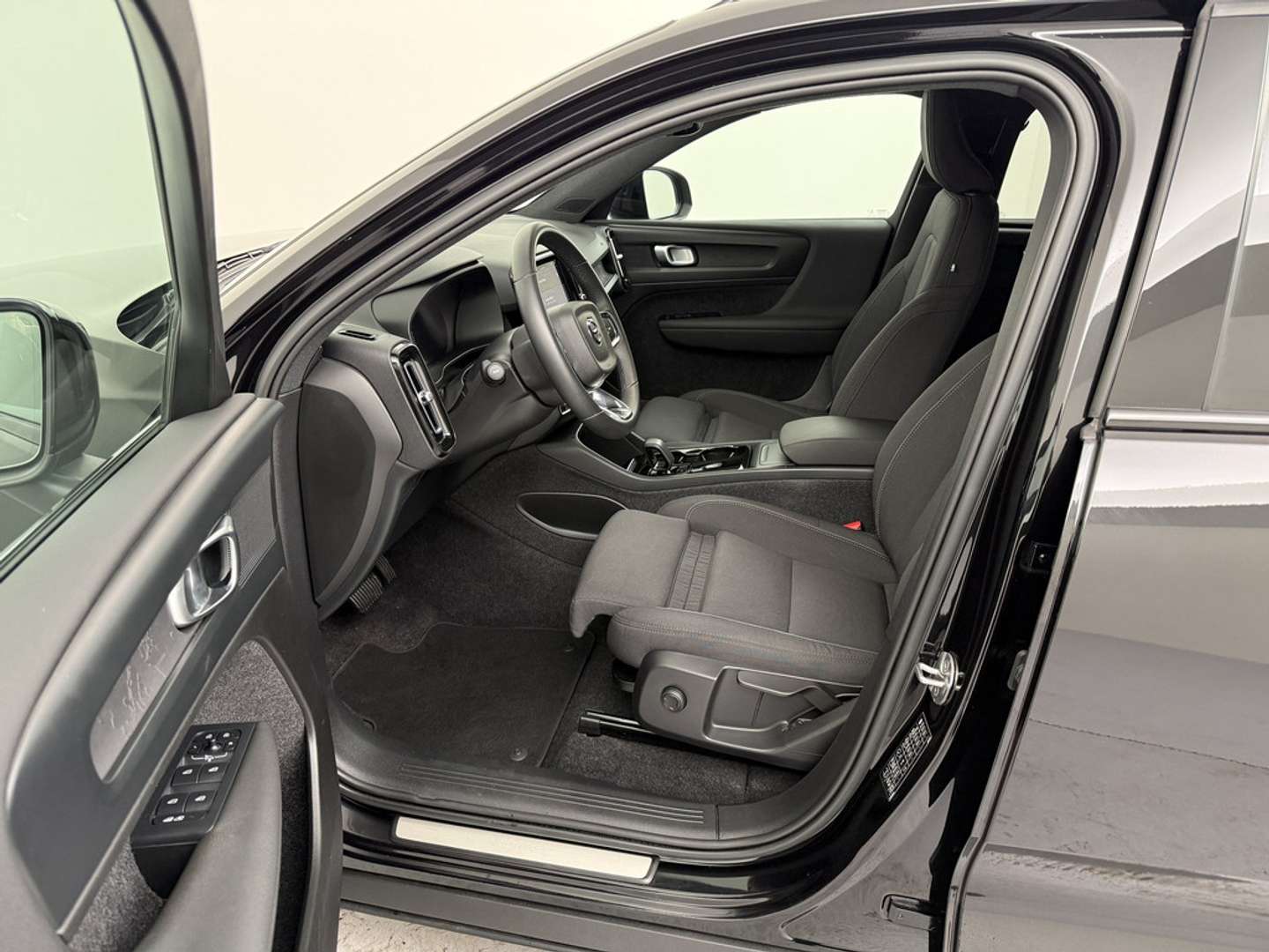 Volvo XC40 AWD Plus Recharge Pure Electric - 2022 - Joinsteer - #12