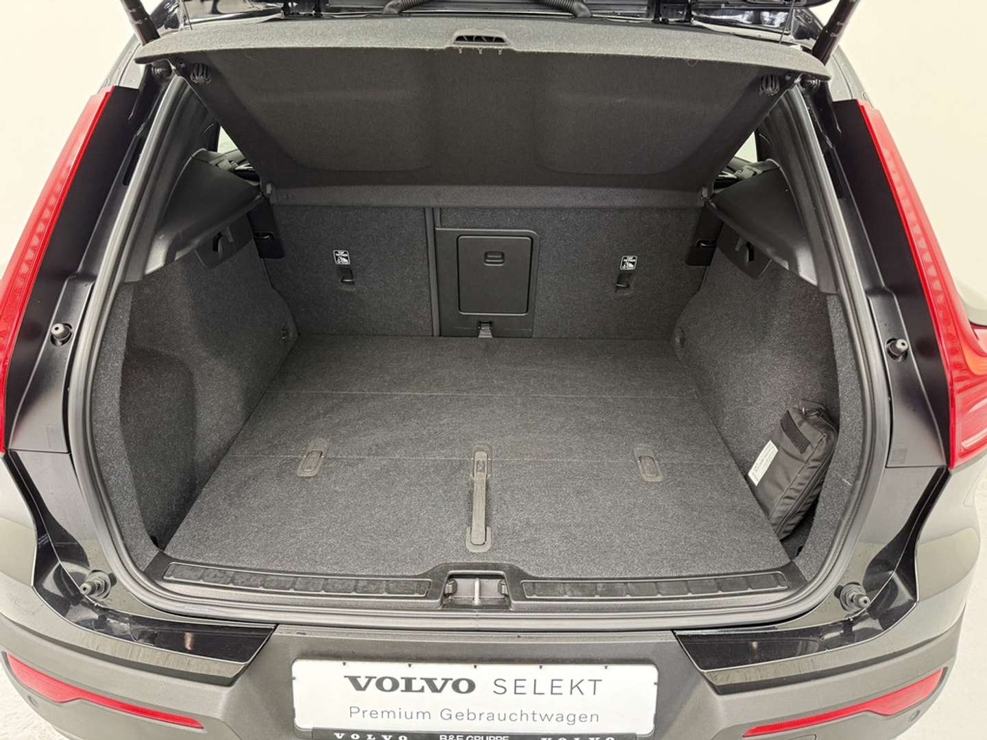 Volvo XC40 AWD Plus Recharge Pure Electric - 2022 - Joinsteer - #17