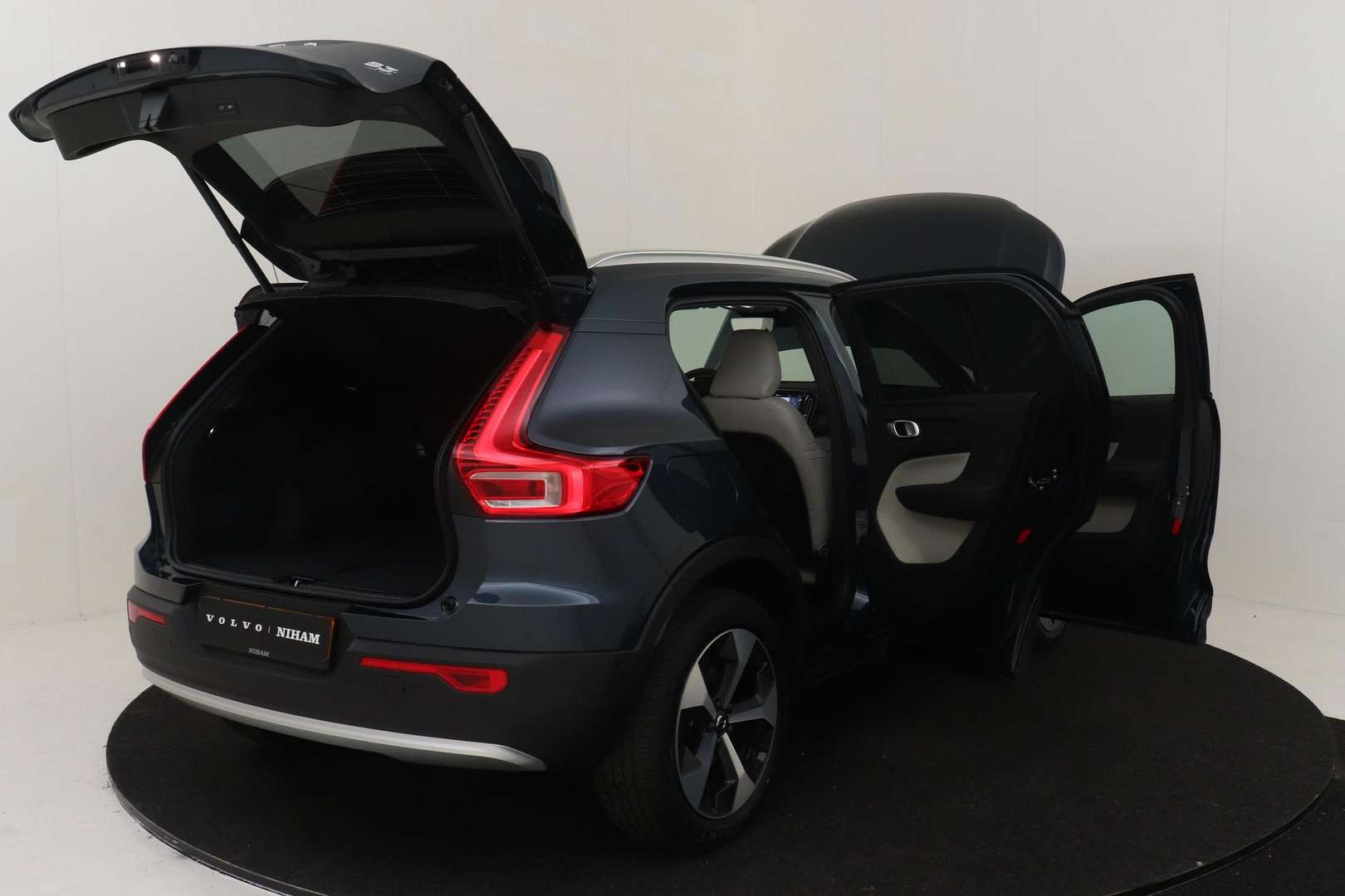 Volvo XC40 Business Edition B3 - 2026 - Joinsteer - #18