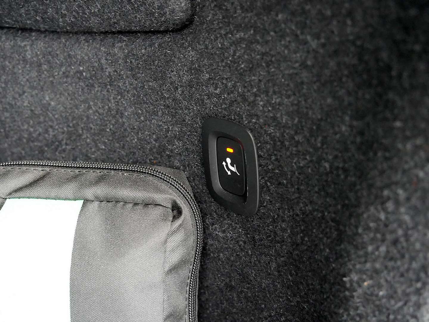 Volvo XC40 Ultimate Recharge - 2023 - Joinsteer - #16